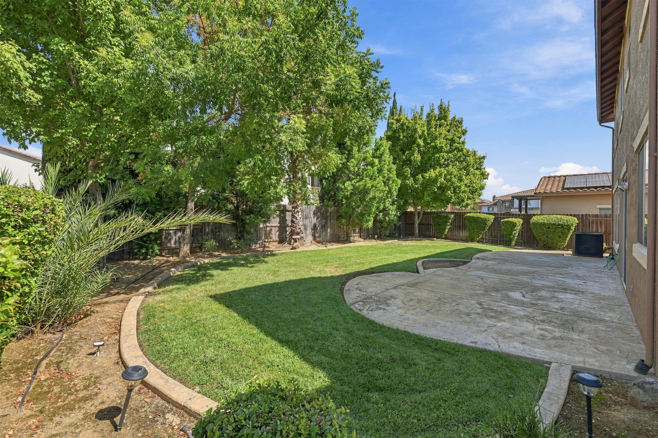1235 Earlton Lane 