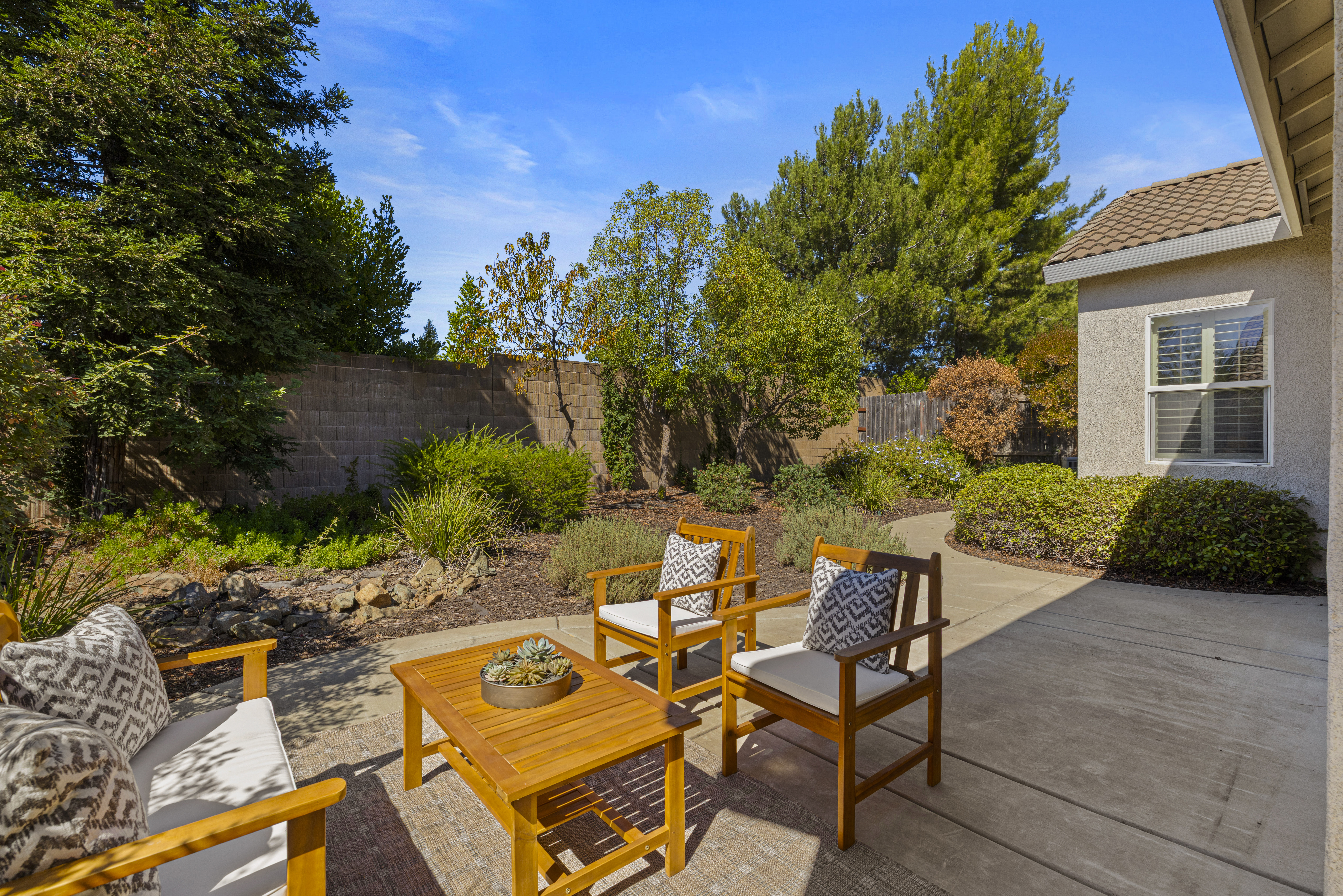 7036 Rushwood Drive 