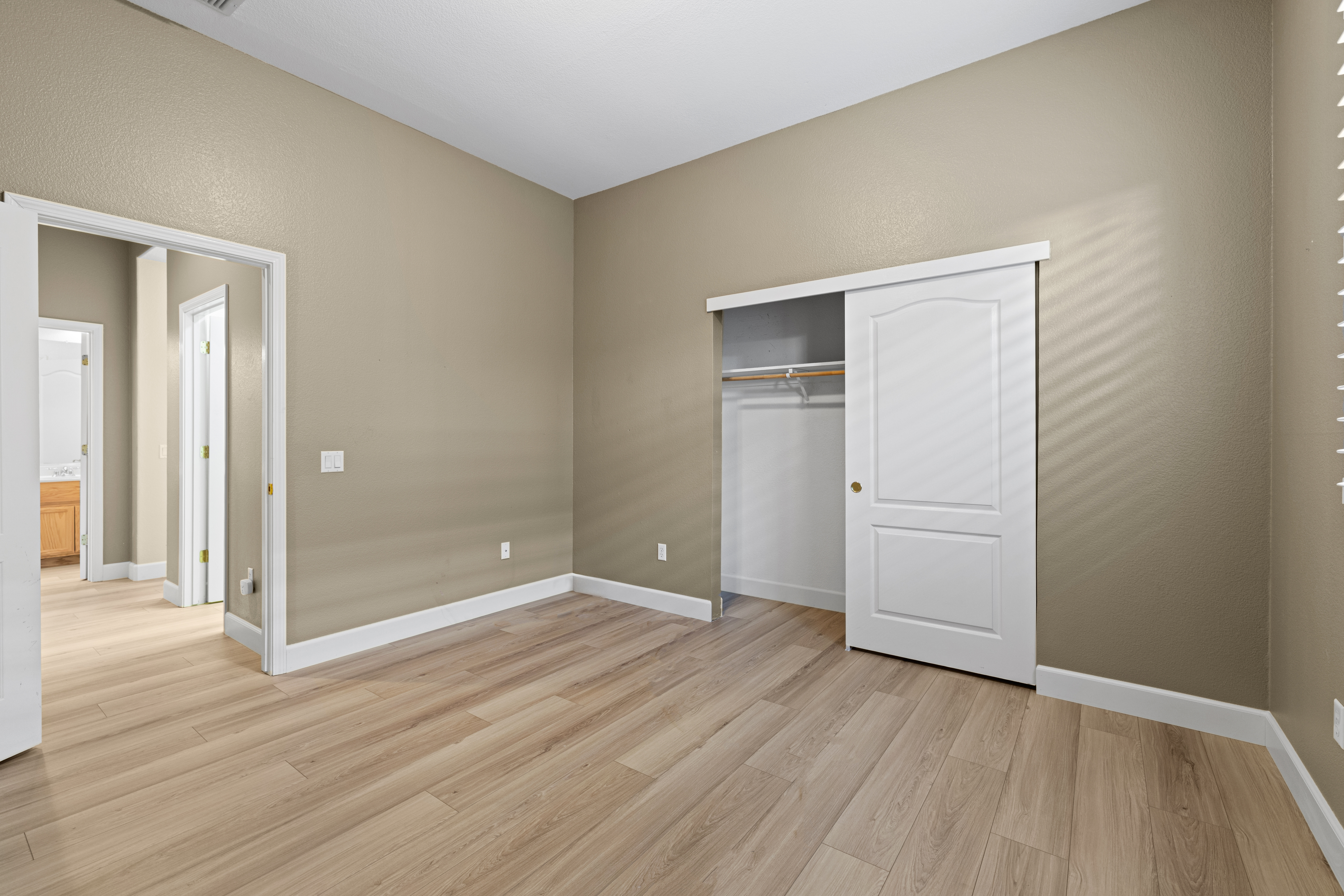 7036 Rushwood Drive 