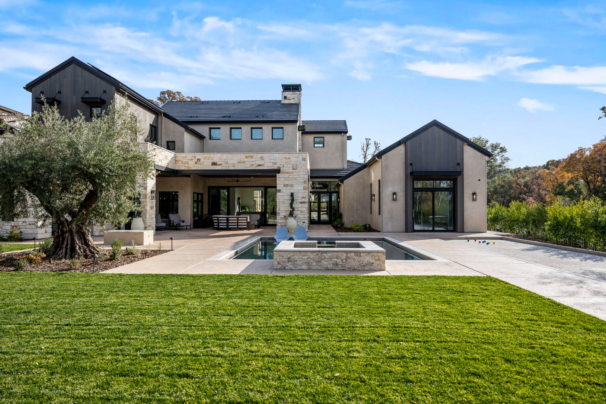 5010 Greyson Creek Drive 