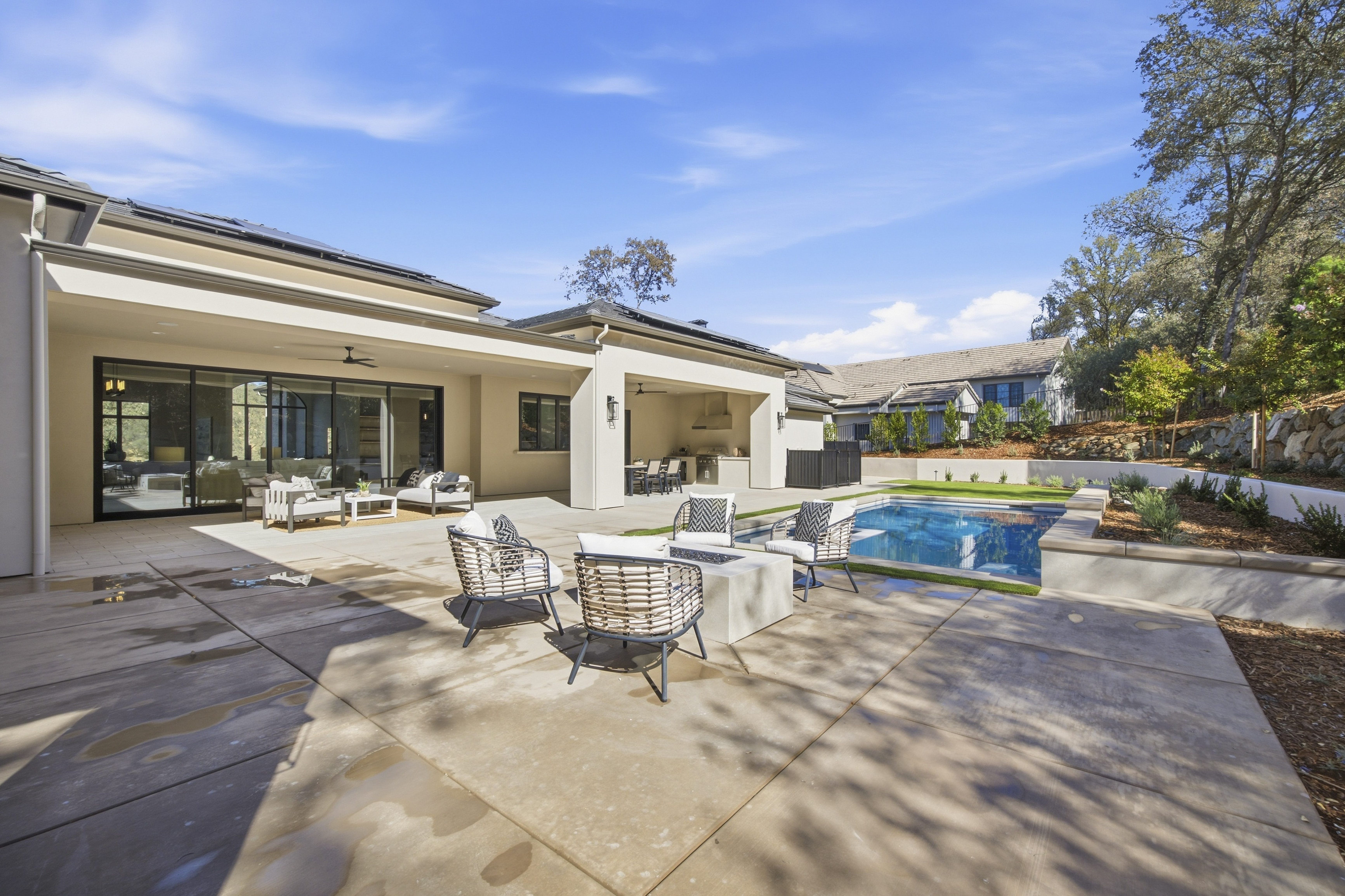 4190 Raphael Drive 