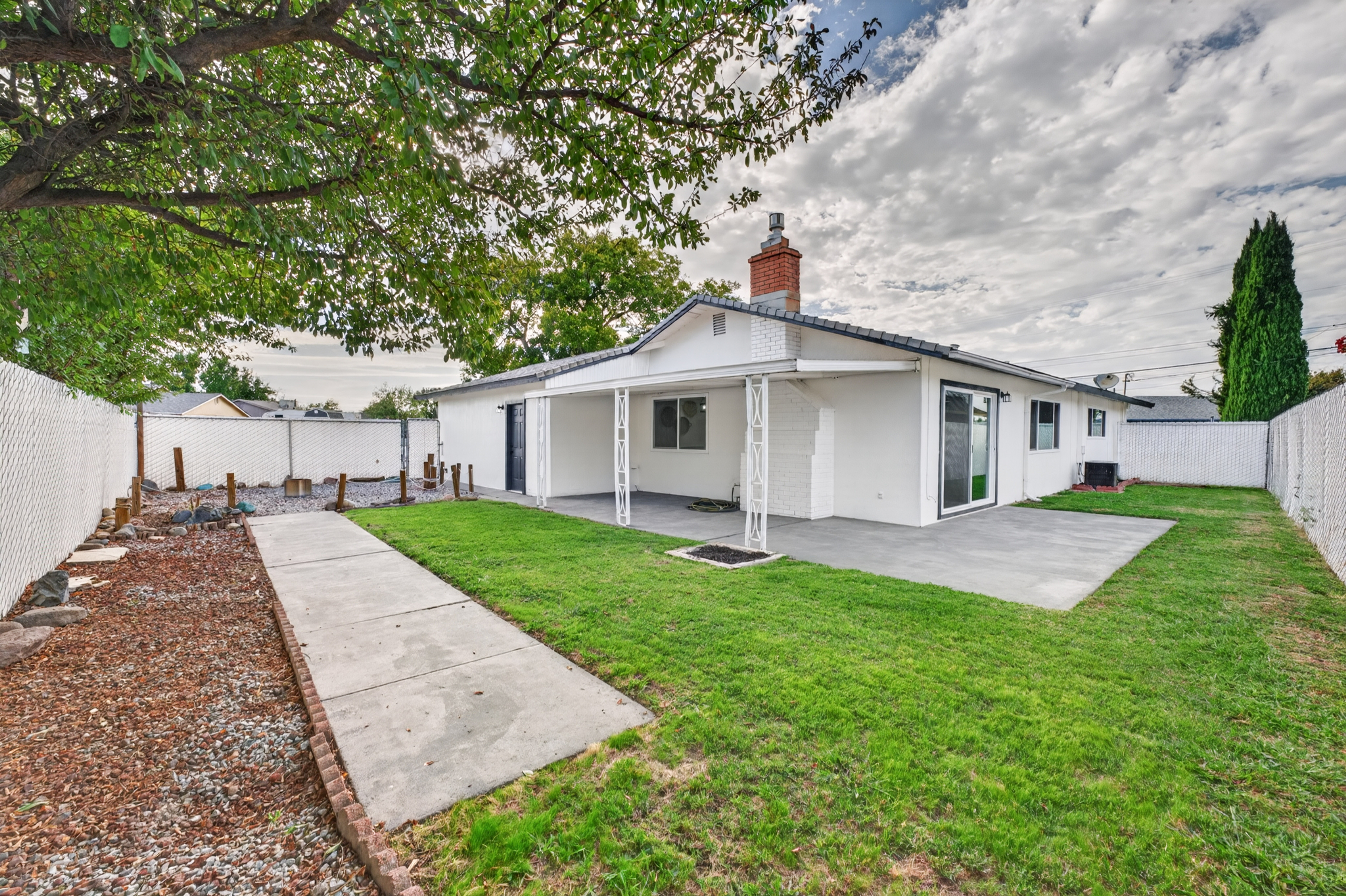 4327 Larson Street 