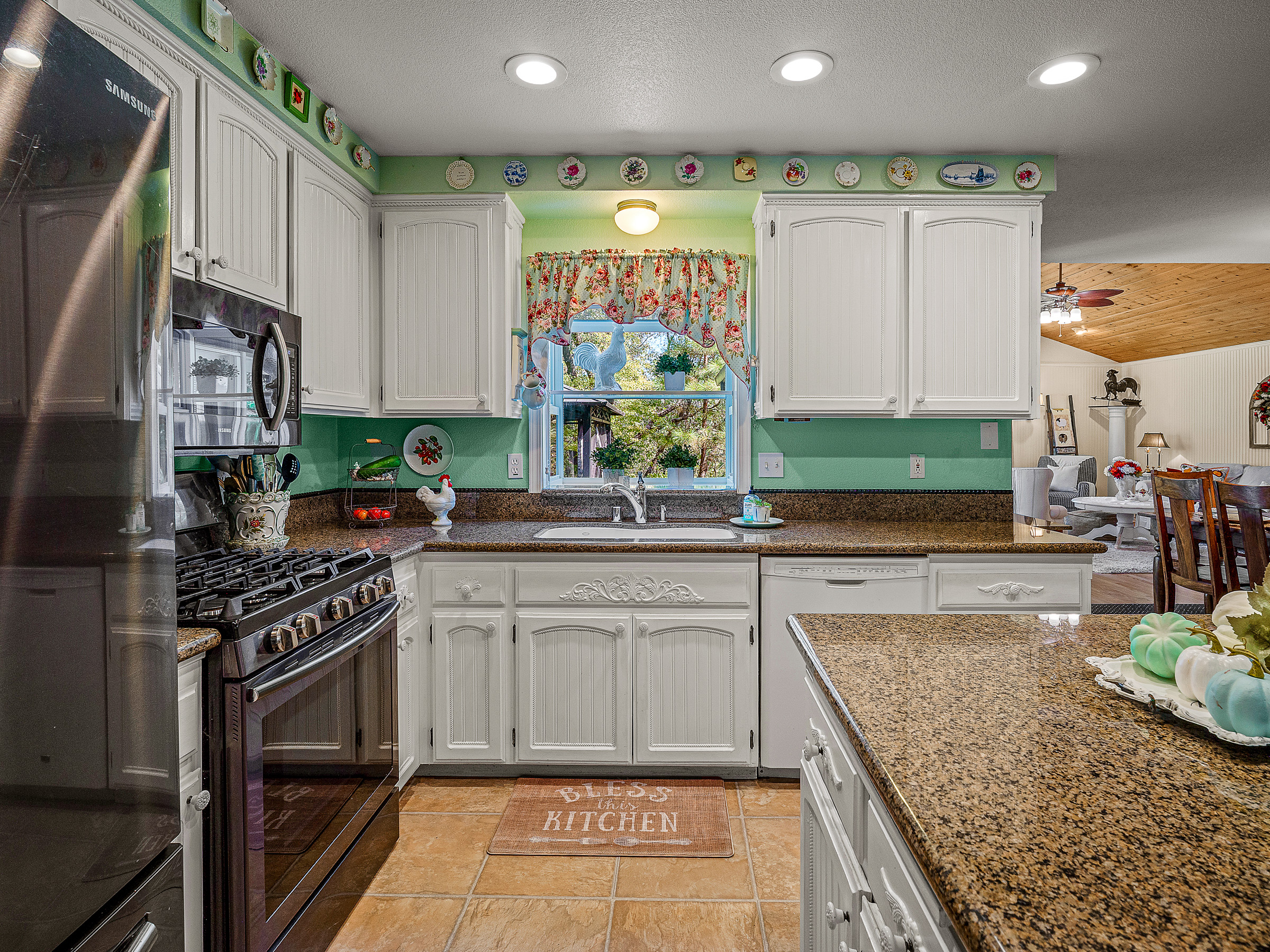 4711 Meadowview Acres Road 