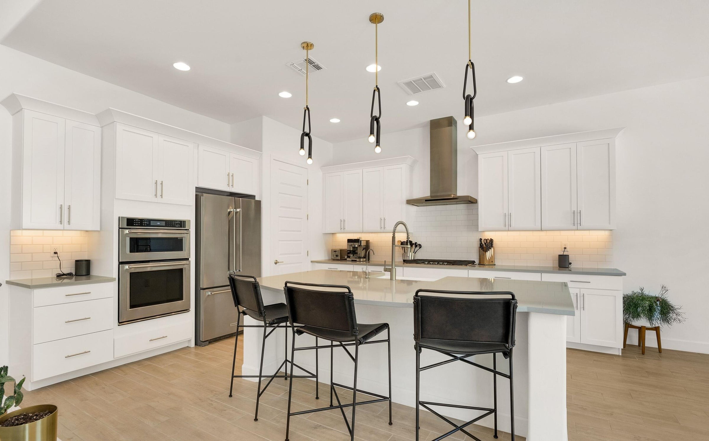 13477 N Mariposa Lily Drive 