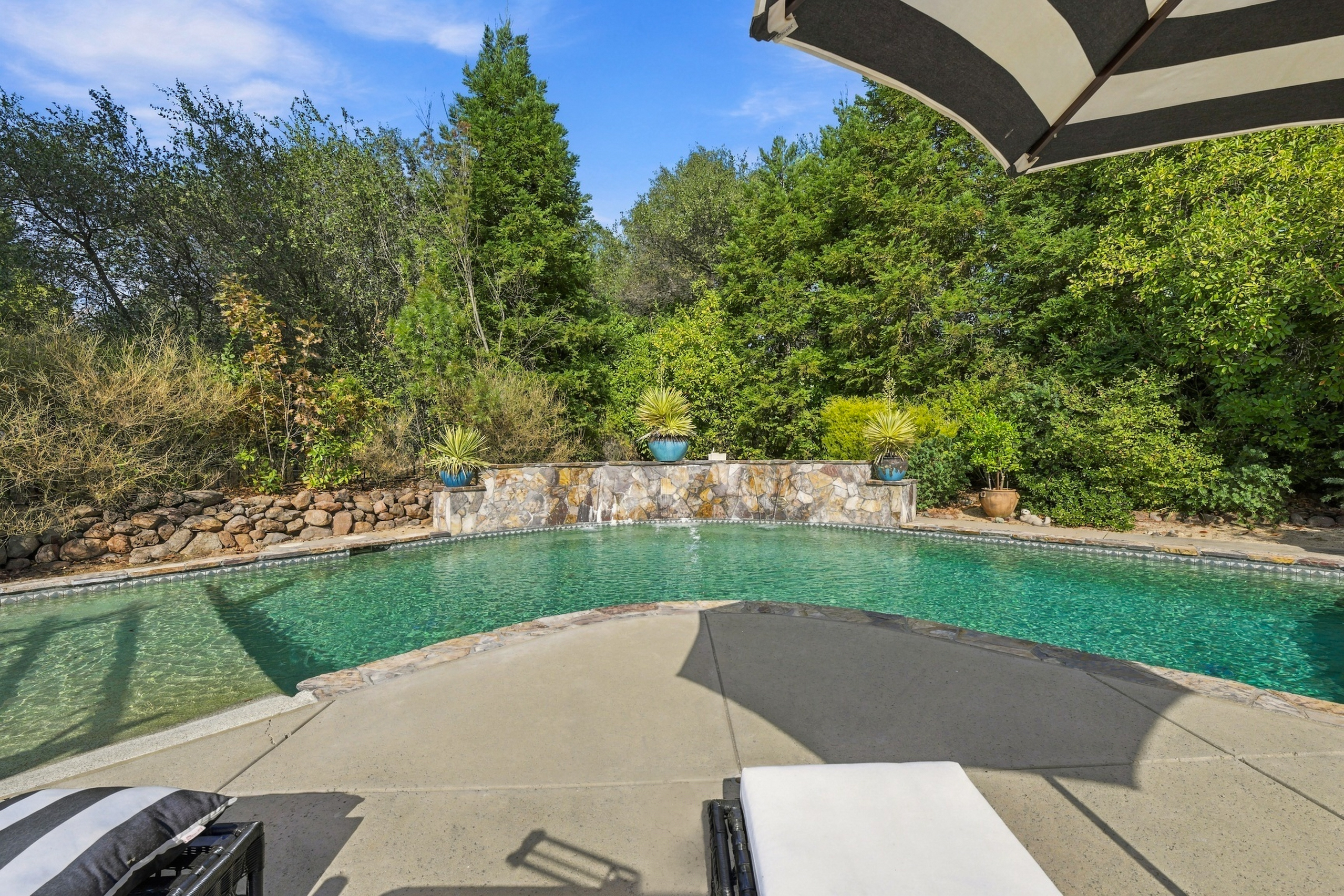 5571 Monte Claire Lane 