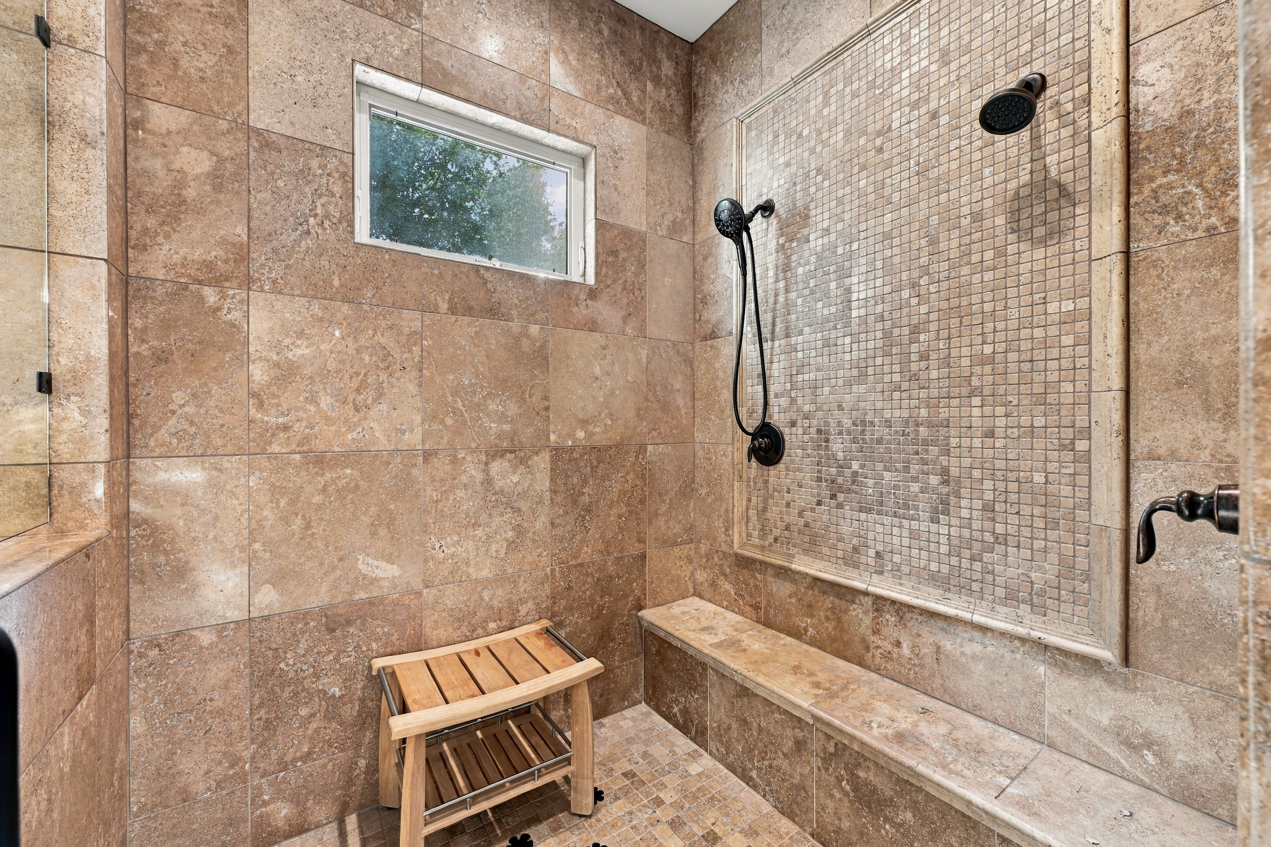 5571 Monte Claire Lane 