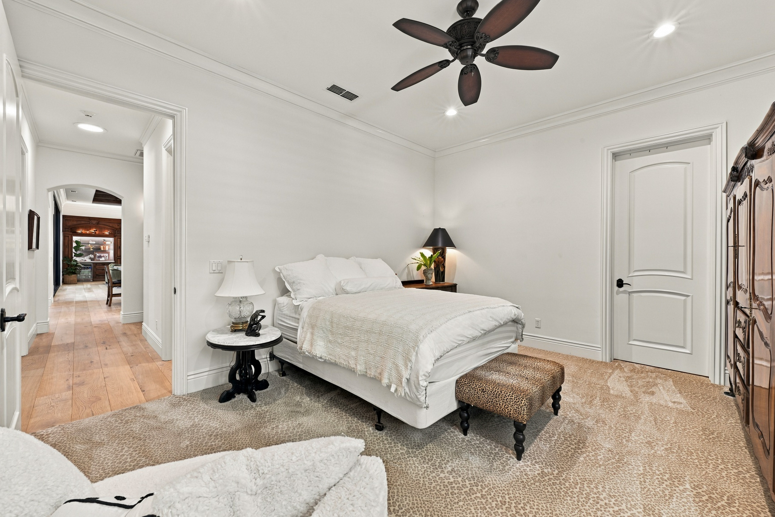 5571 Monte Claire Lane 
