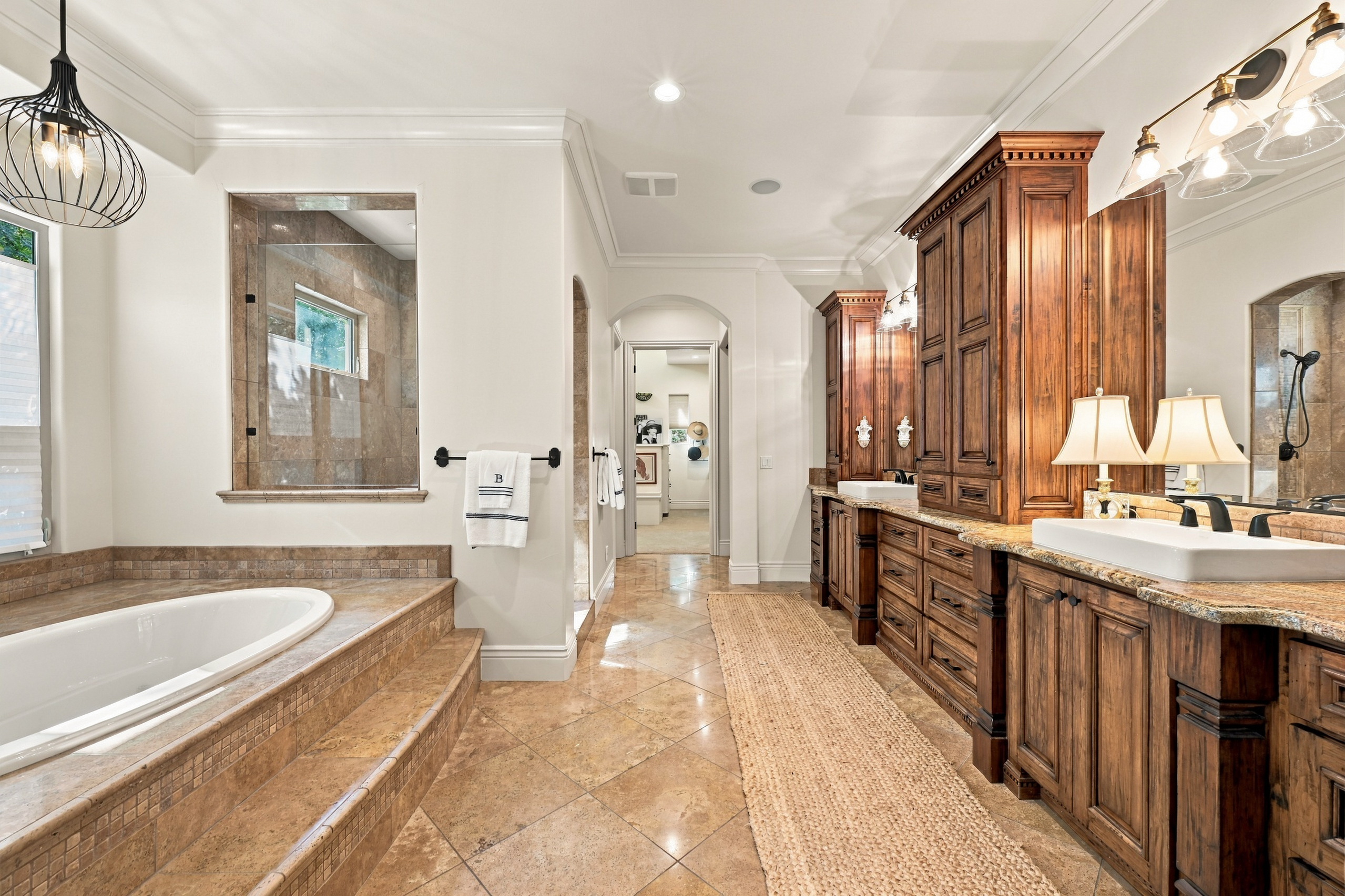5571 Monte Claire Lane 
