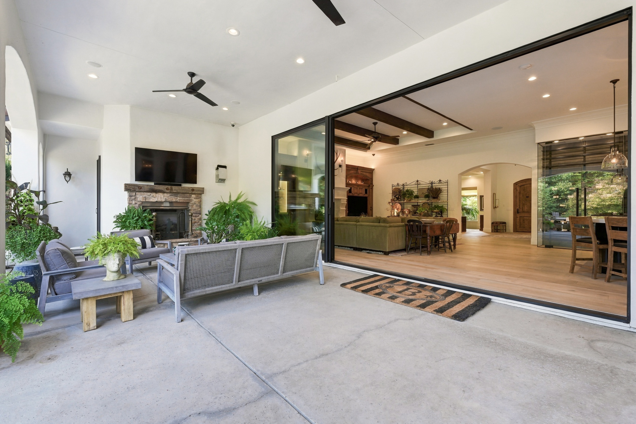 5571 Monte Claire Lane 