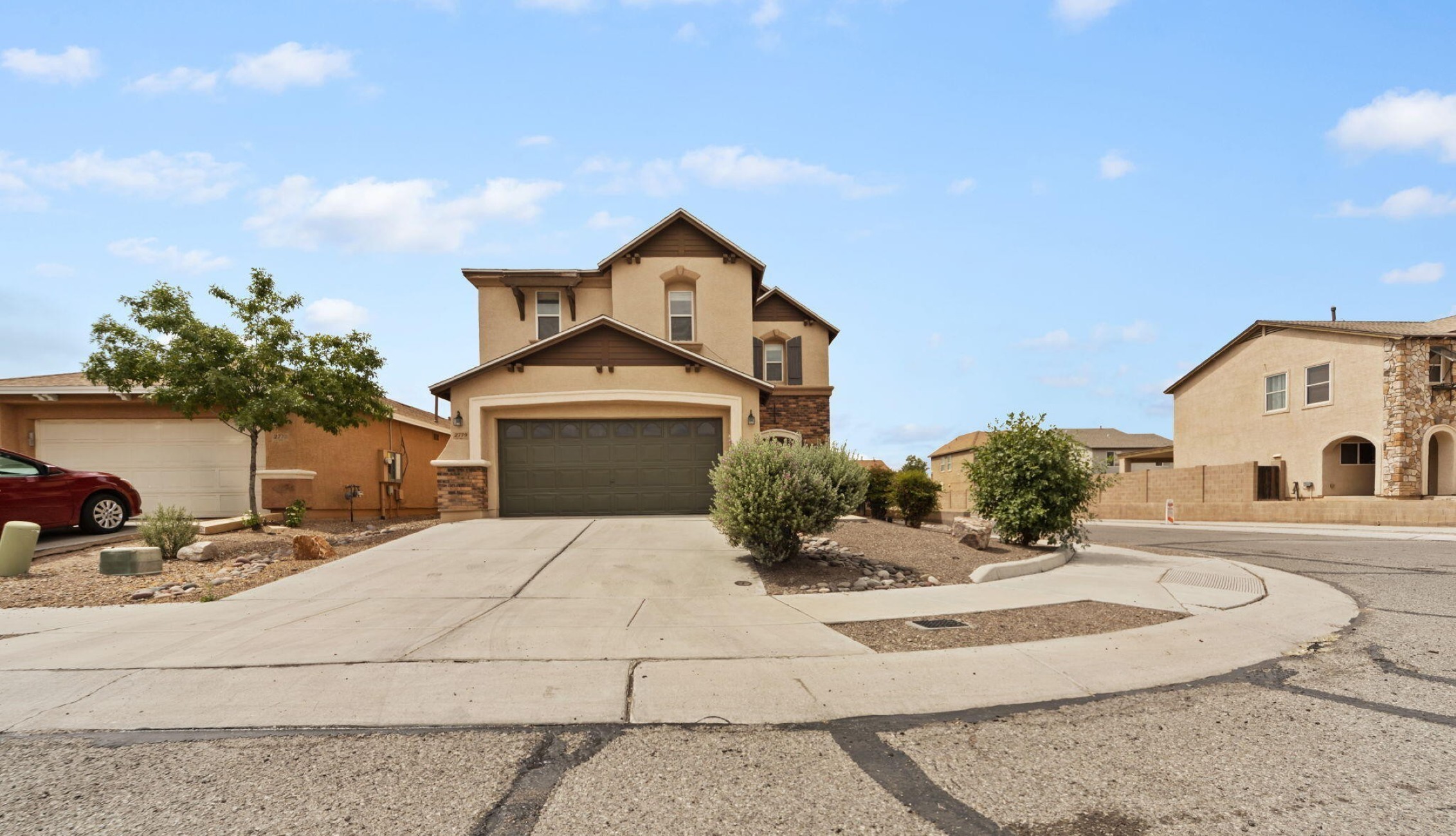 2779 W Greenstreak Drive 