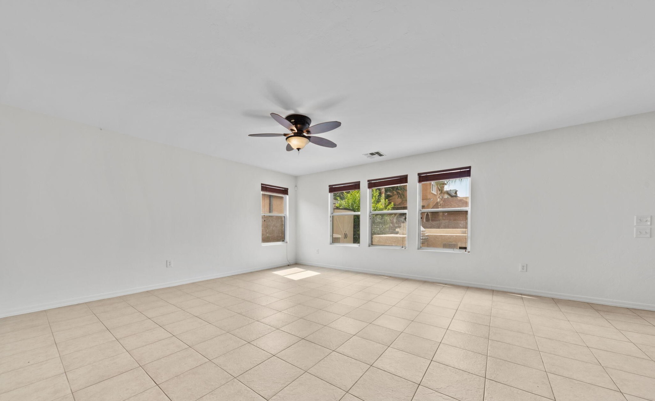 2779 W Greenstreak Drive 