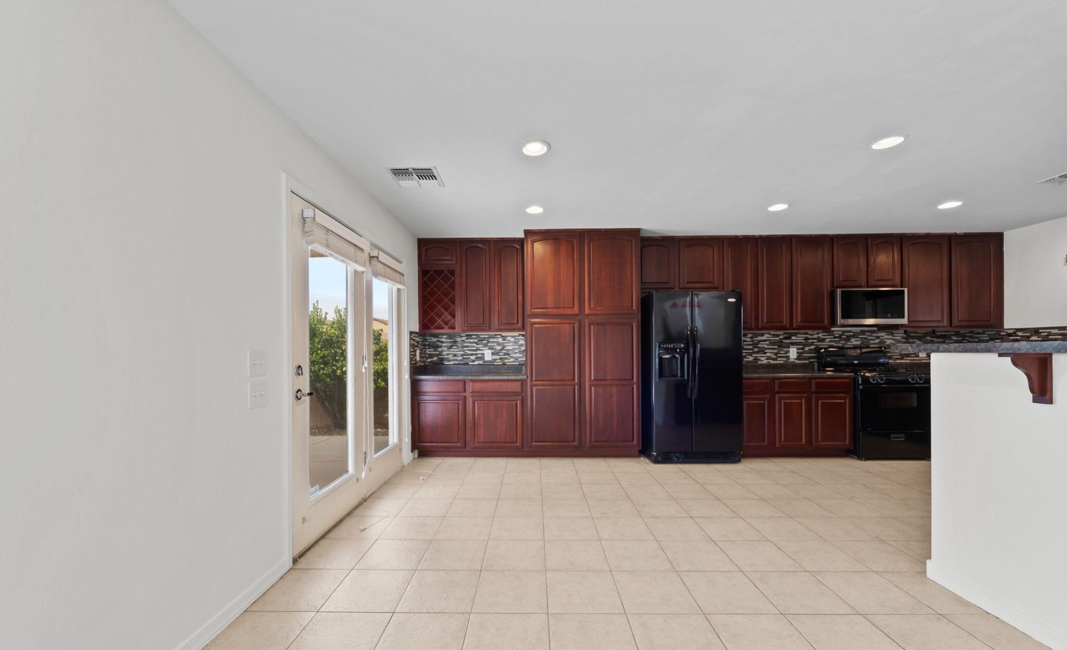 2779 W Greenstreak Drive 