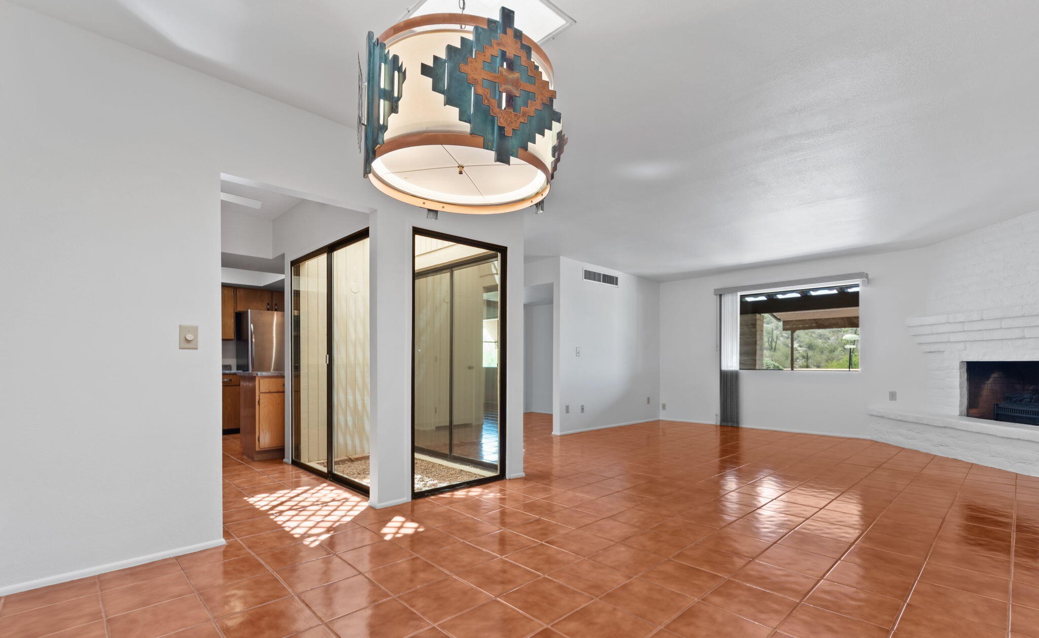 5406 N Camino de las Brisas 