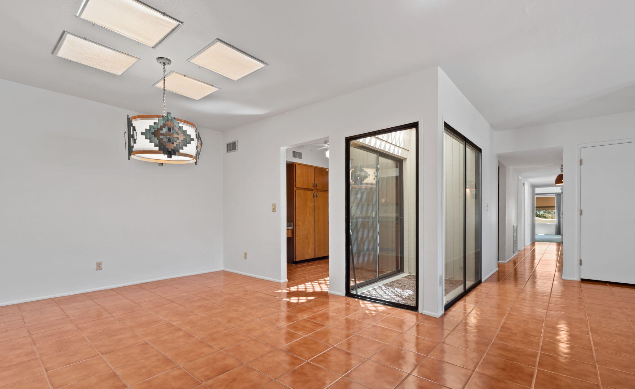 5406 N Camino de las Brisas 
