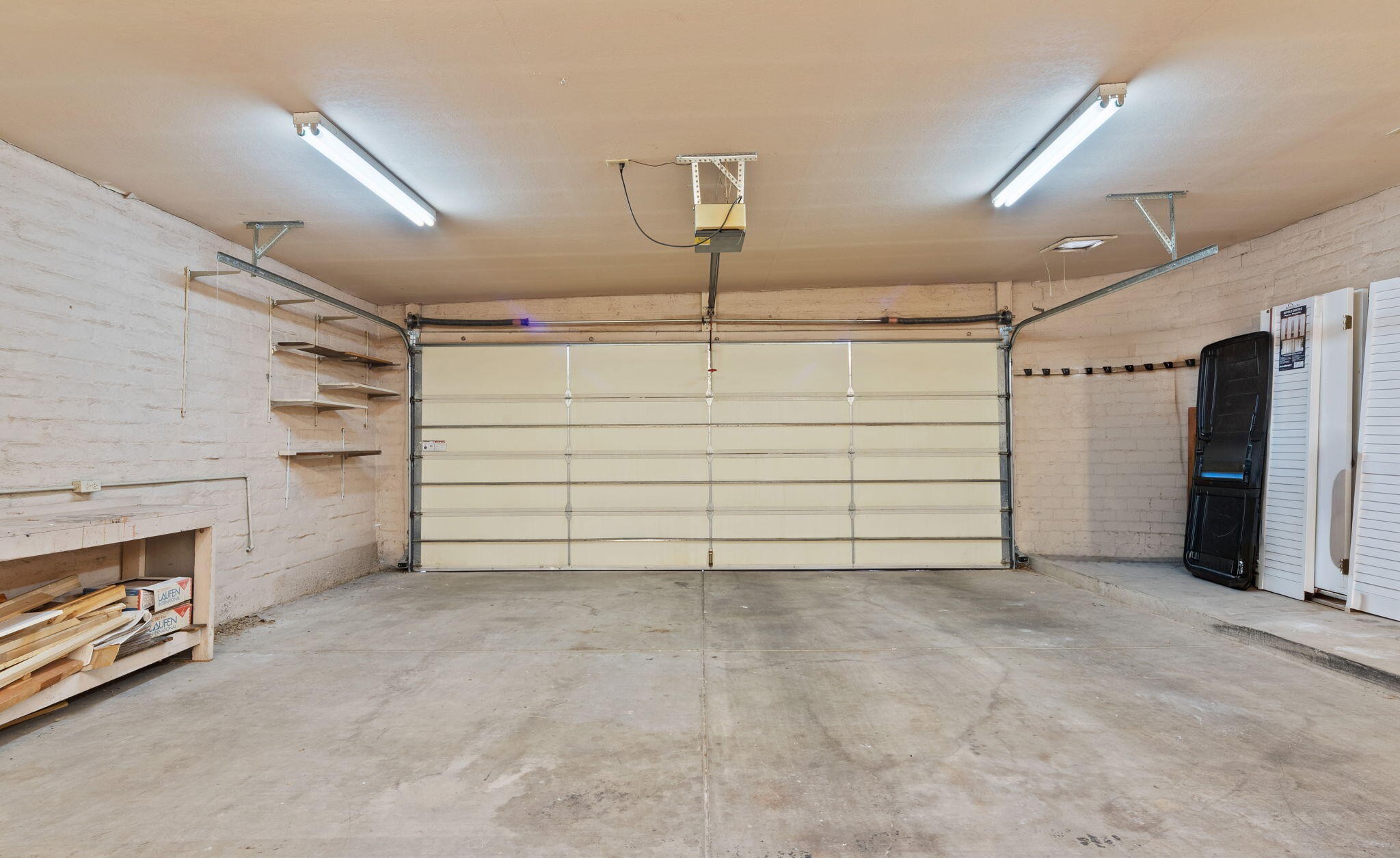 5406 N Camino de las Brisas 