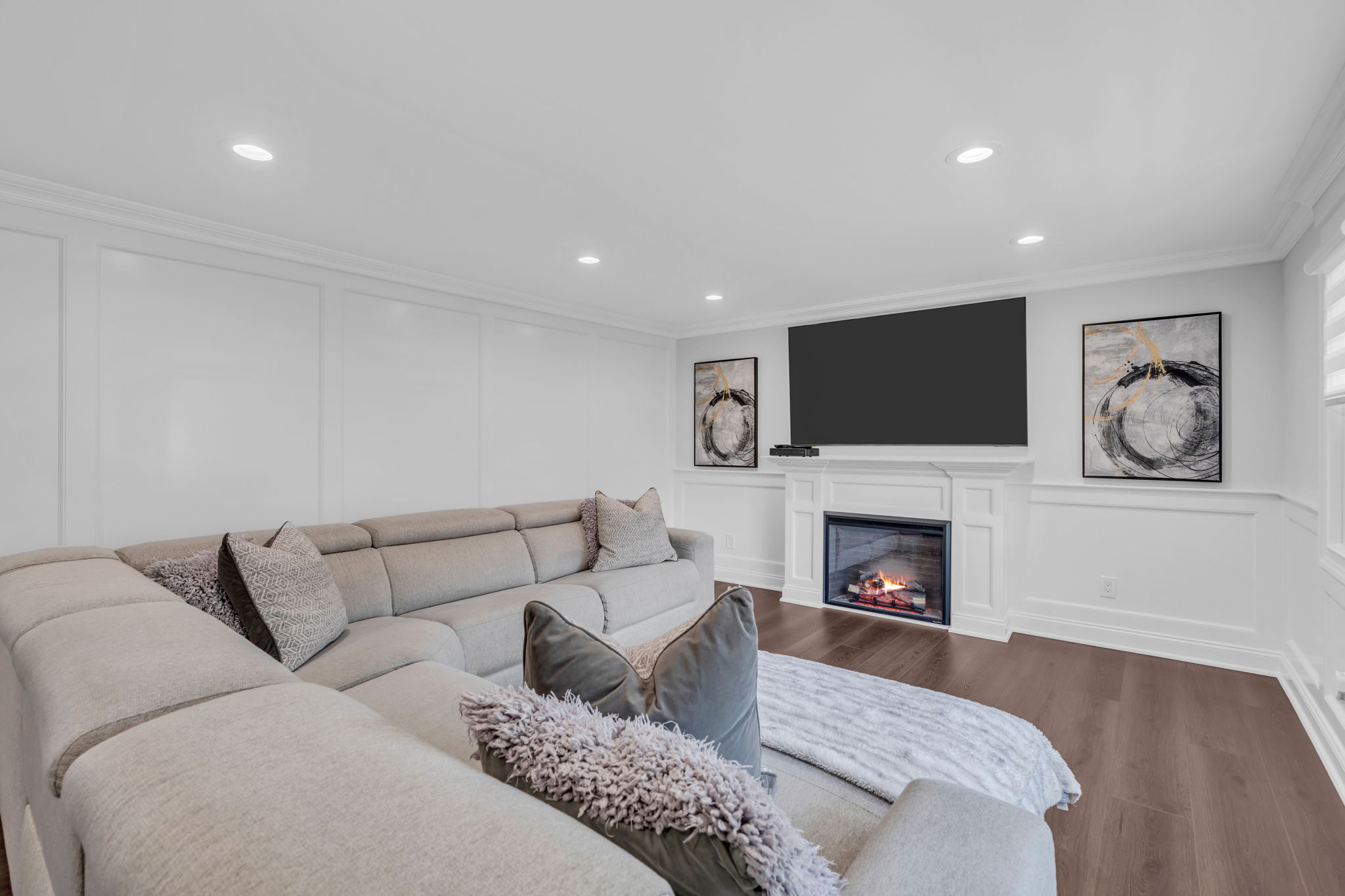 1339 Eatontown Blvd