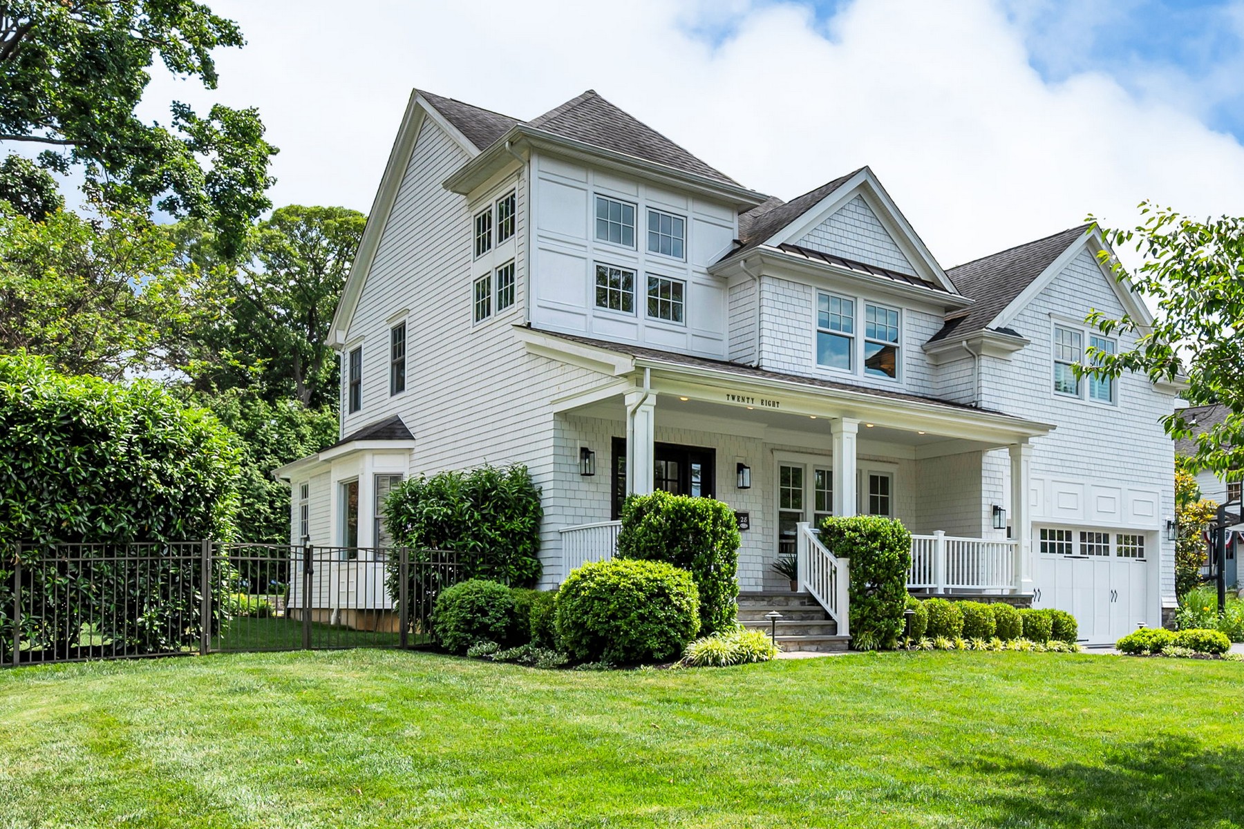 28 Lockwood Place