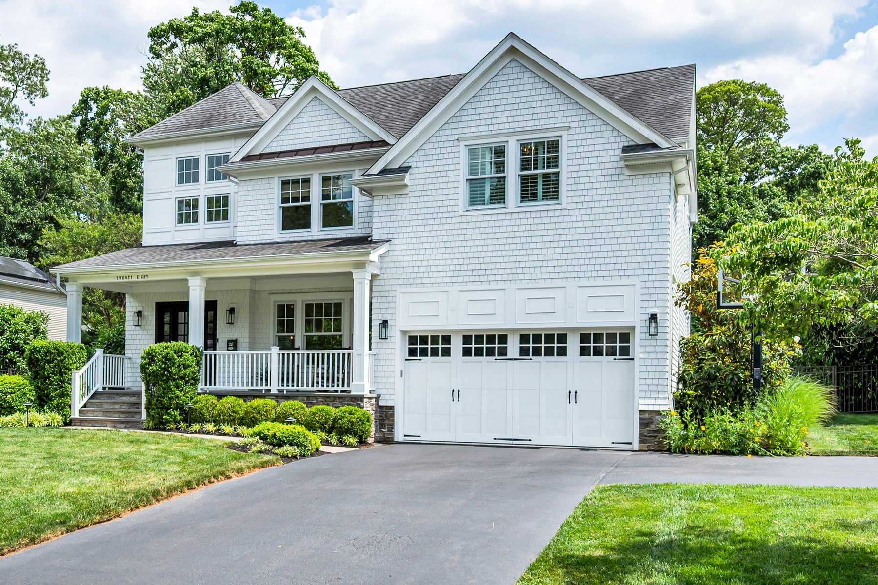 28 Lockwood Place