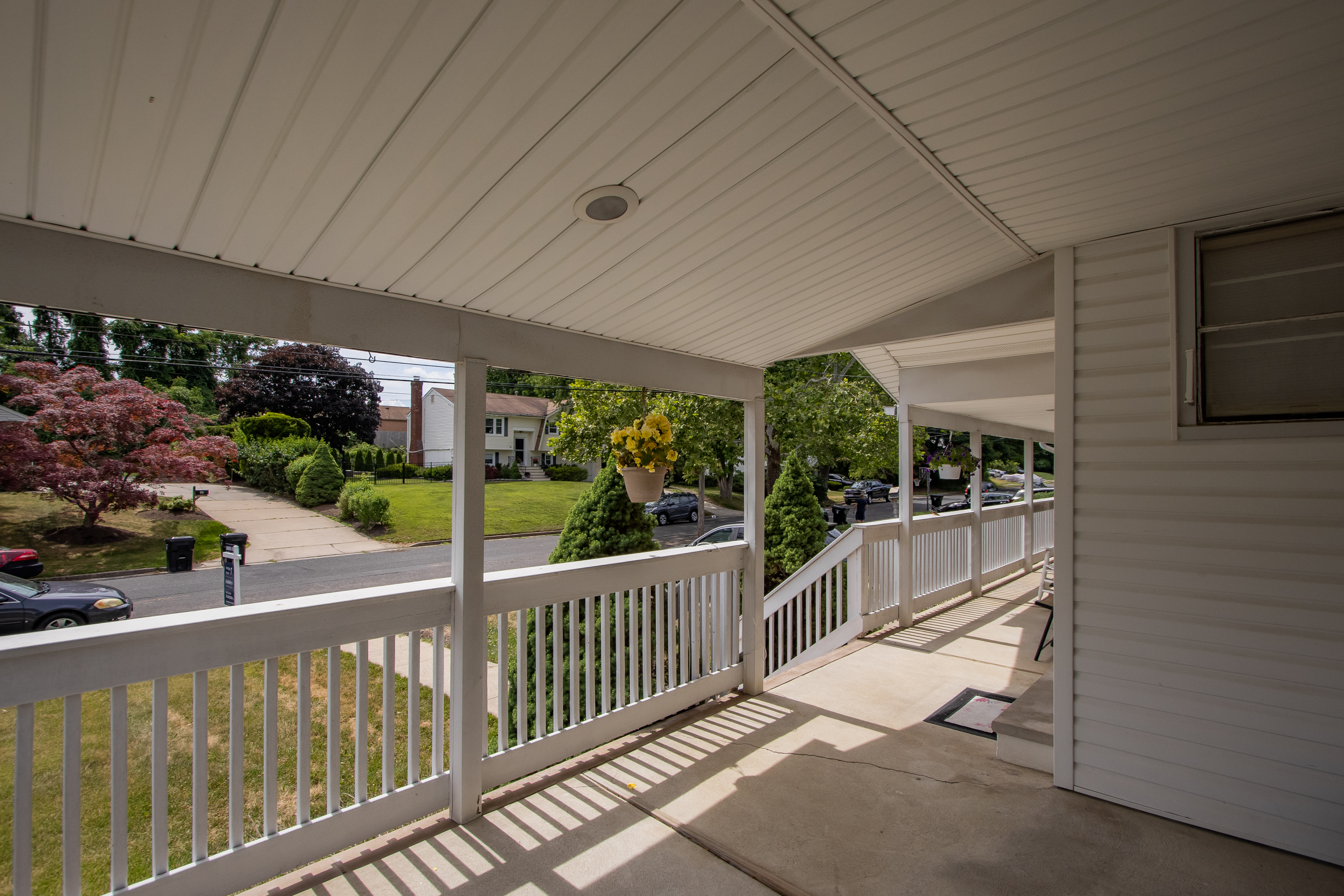 47 Walnut Ave