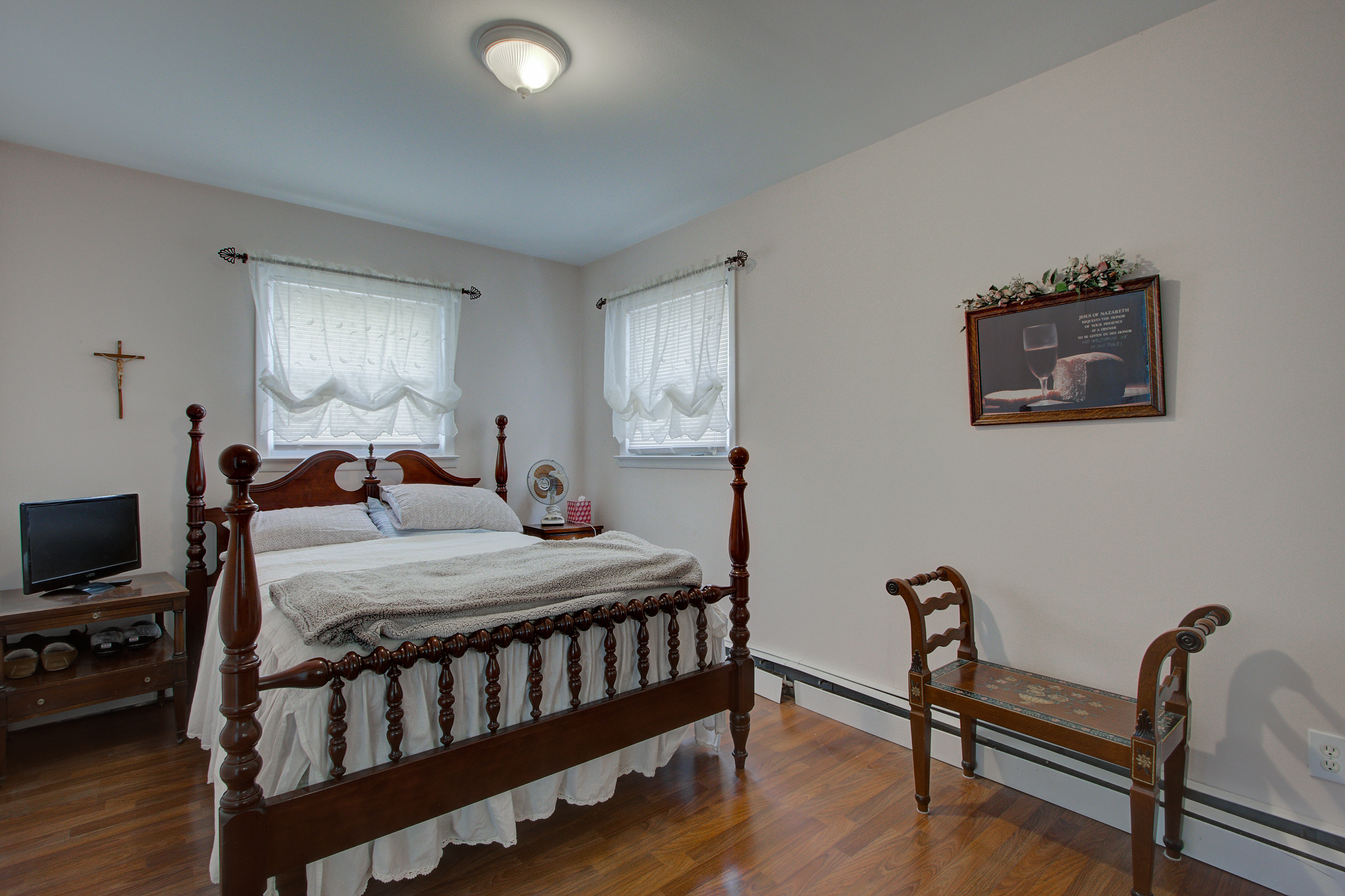 47 Walnut Ave