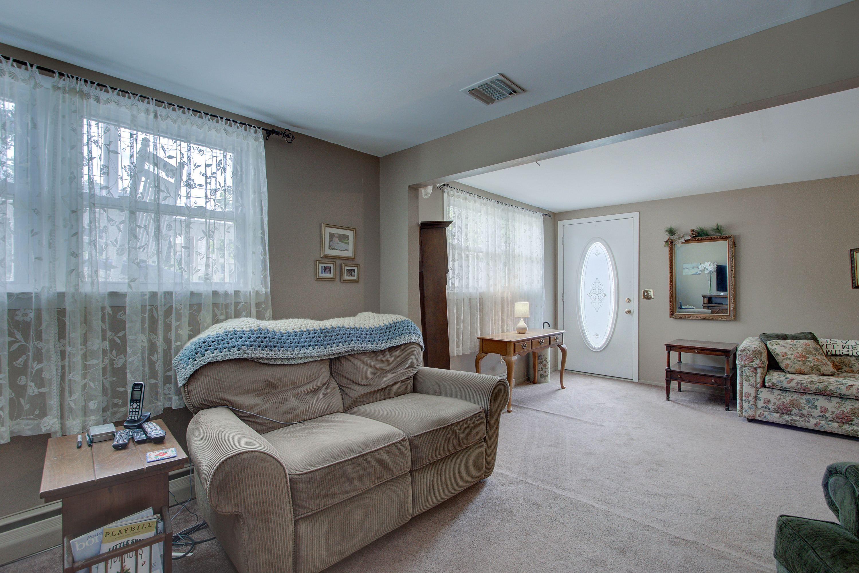 47 Walnut Ave