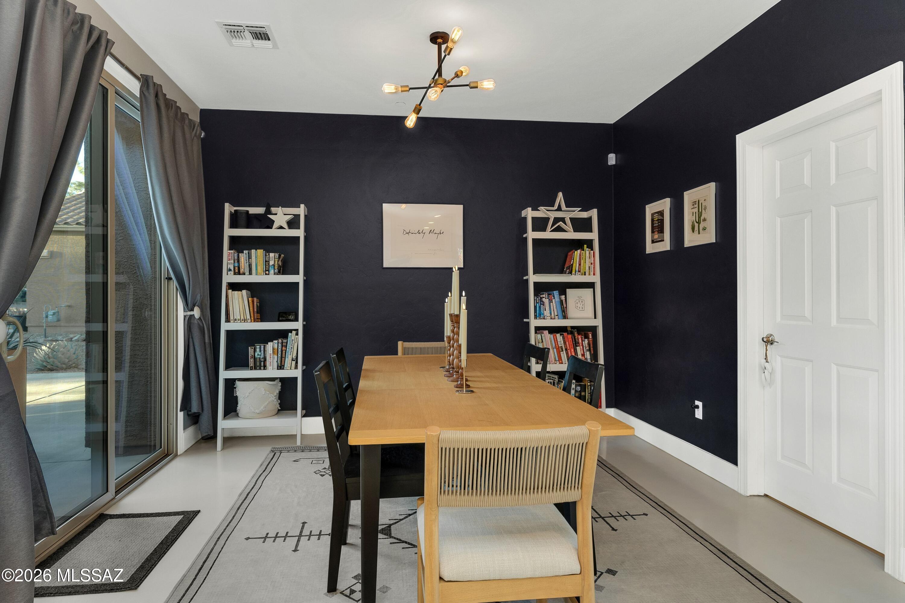 12252 N Wind Runner Parkway