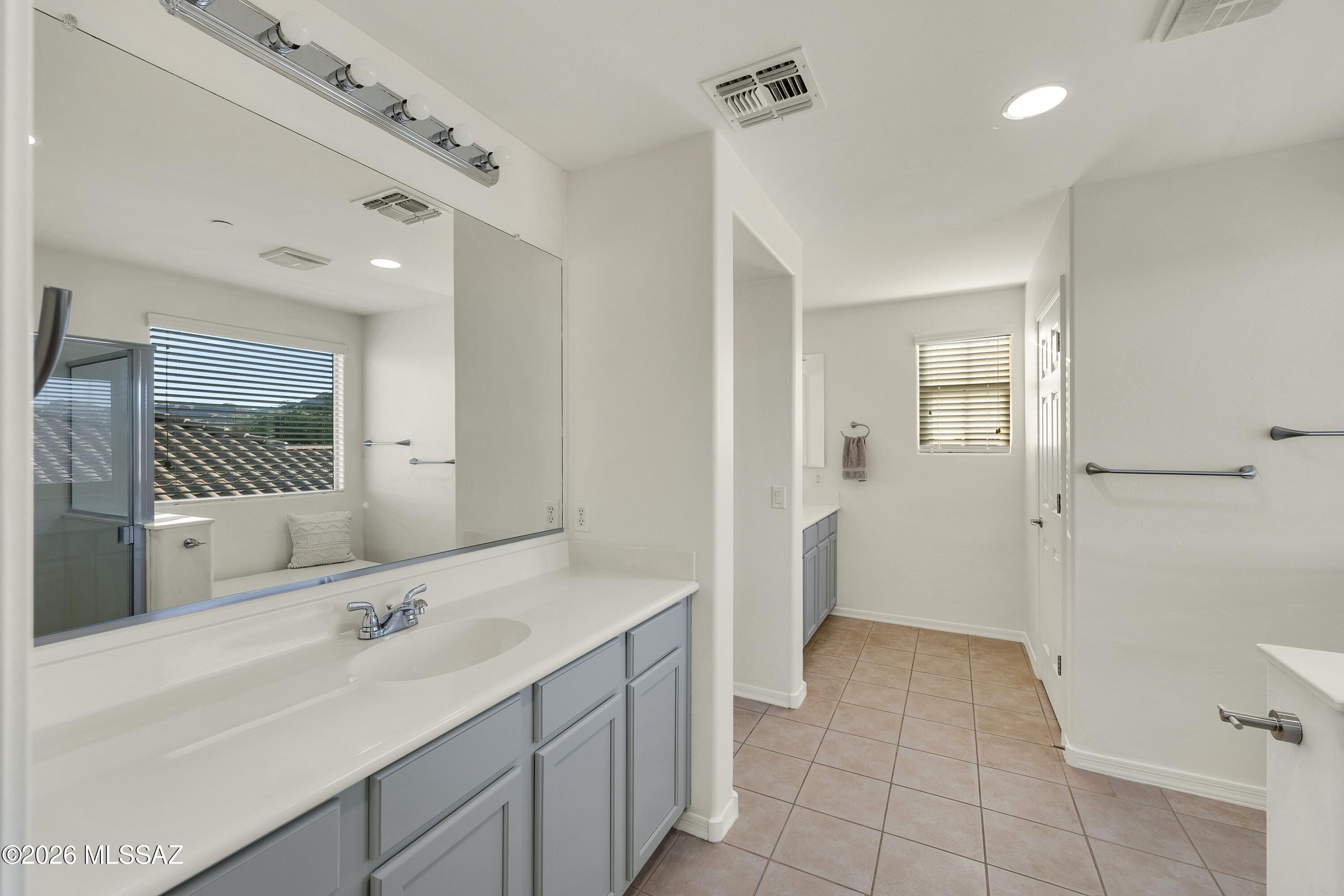12252 N Wind Runner Parkway
