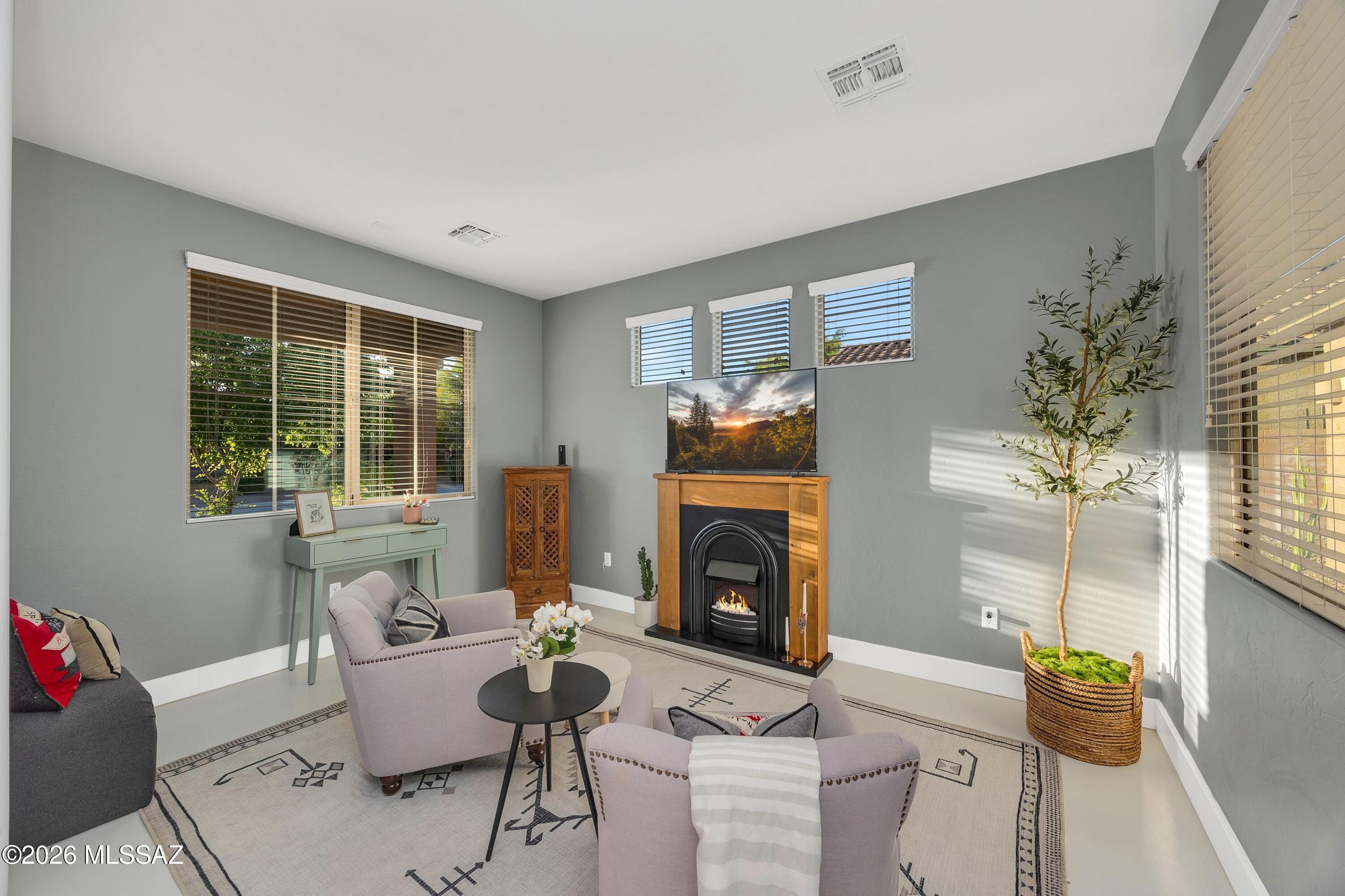 12252 N Wind Runner Parkway