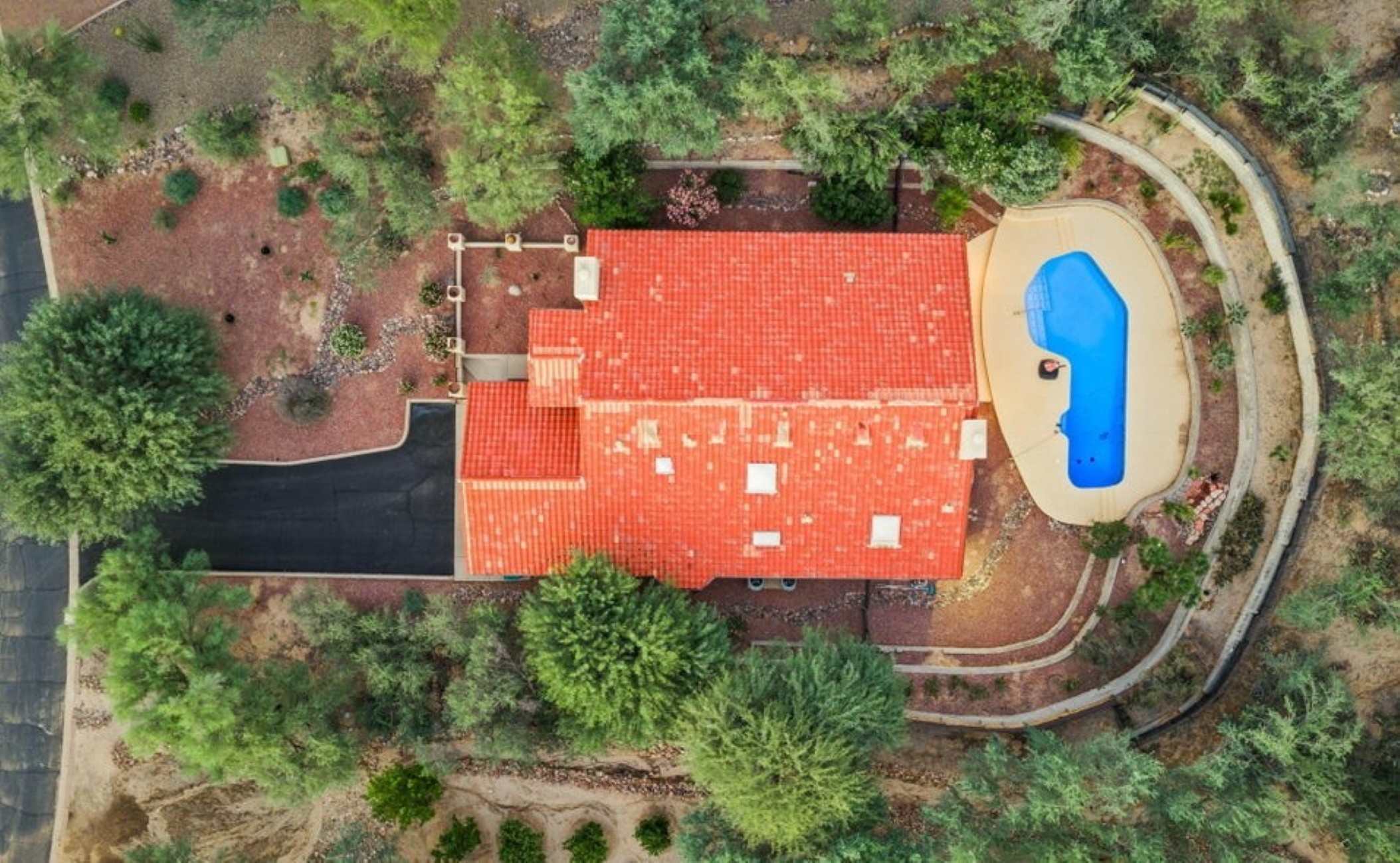 435 W Valoro Drive 