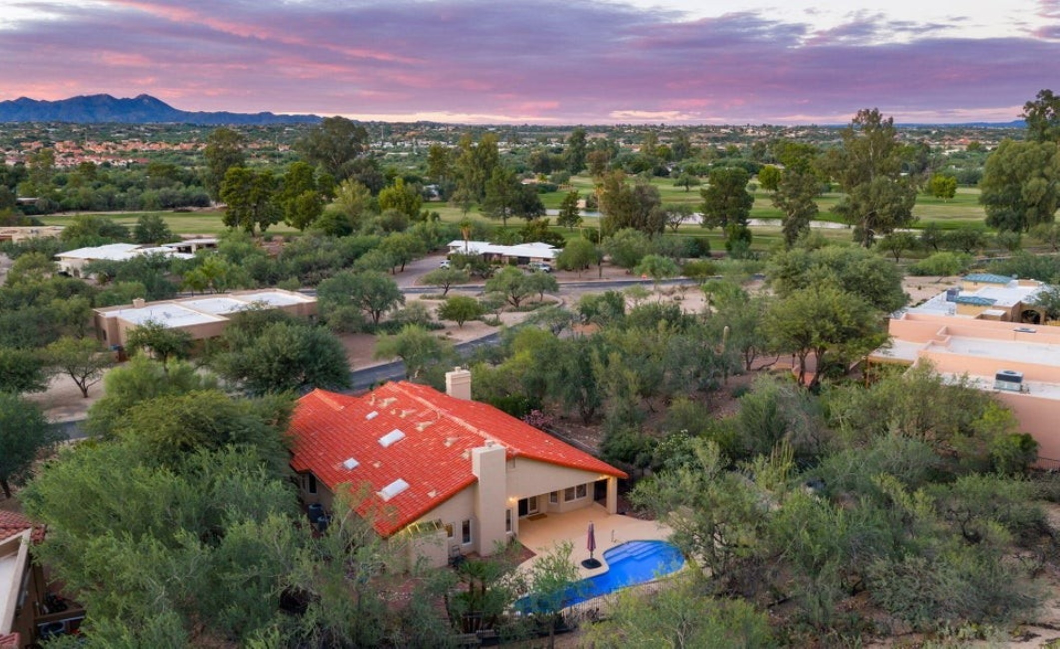 435 W Valoro Drive 
