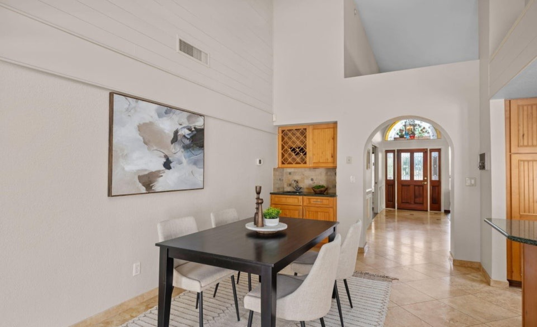 435 W Valoro Drive 