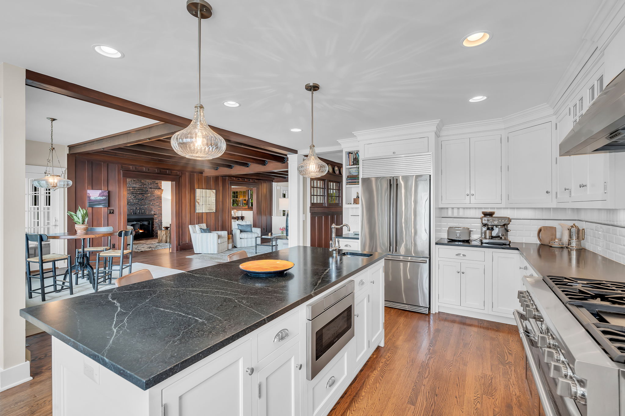 82 Conover Lane