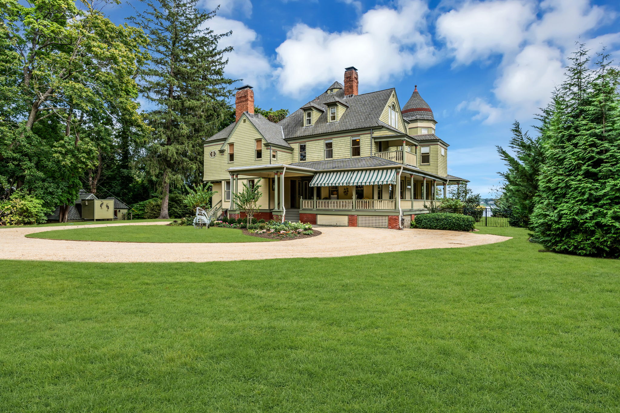 458 Navesink River Rd