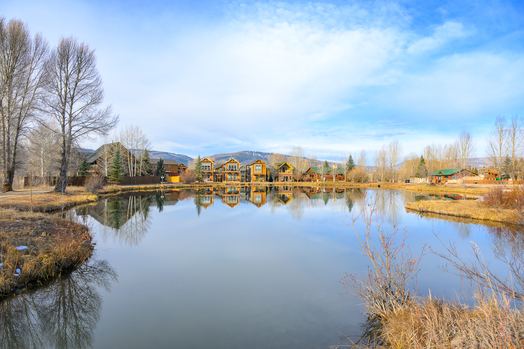 105 Edgewater Circle 