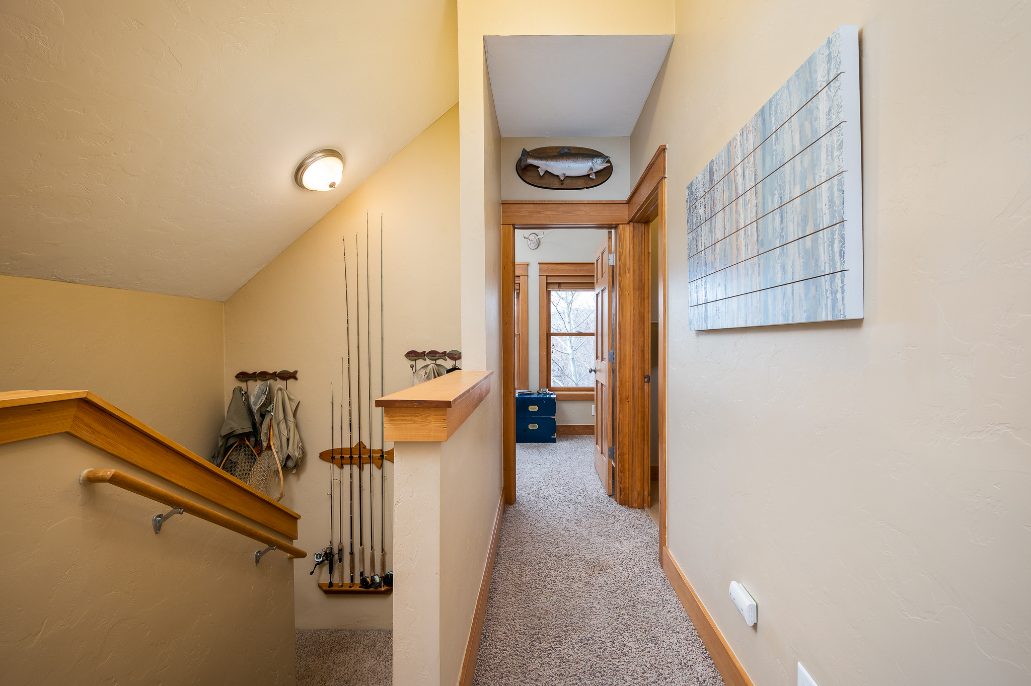 105 Edgewater Circle 