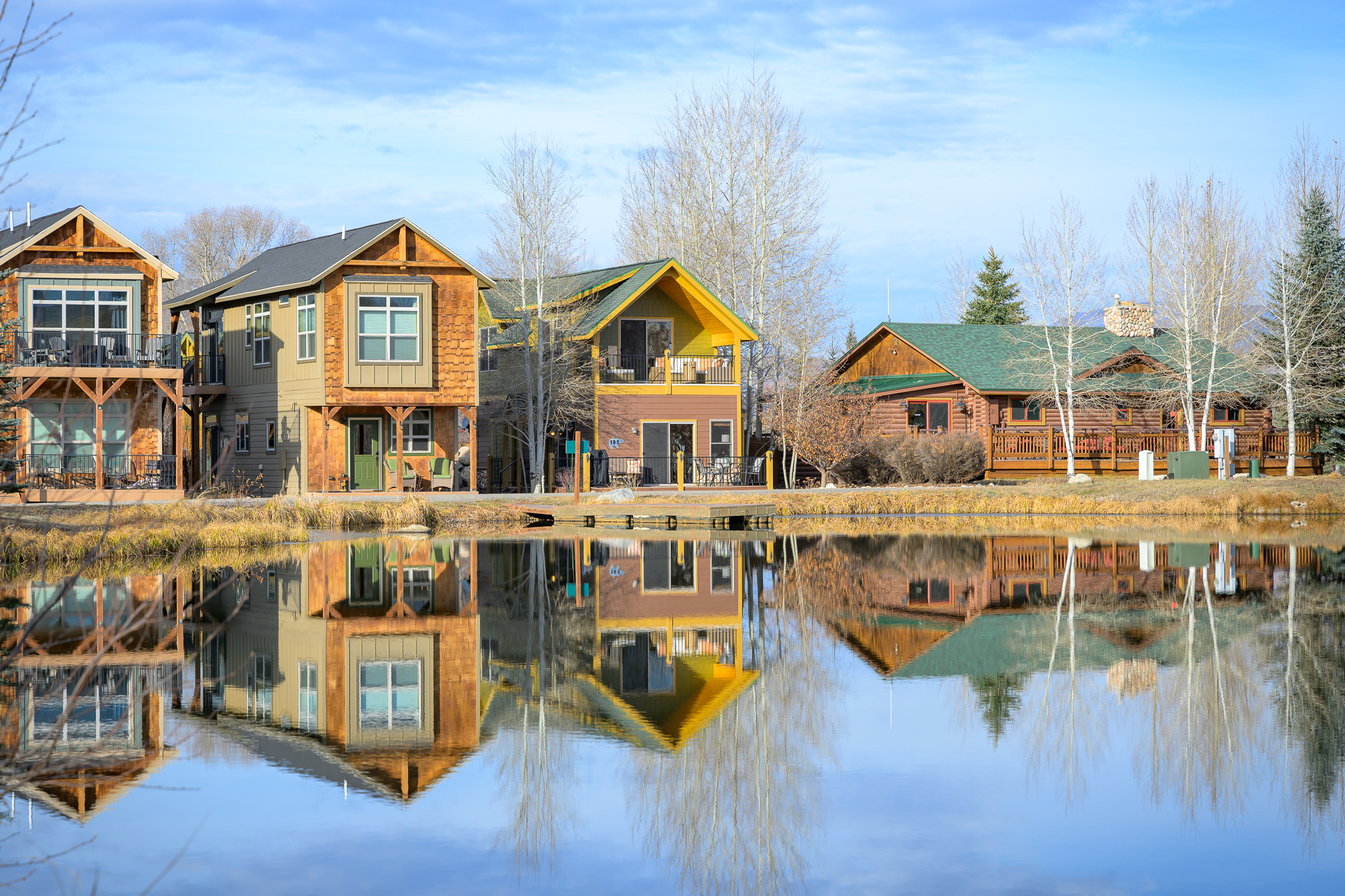 105 Edgewater Circle 