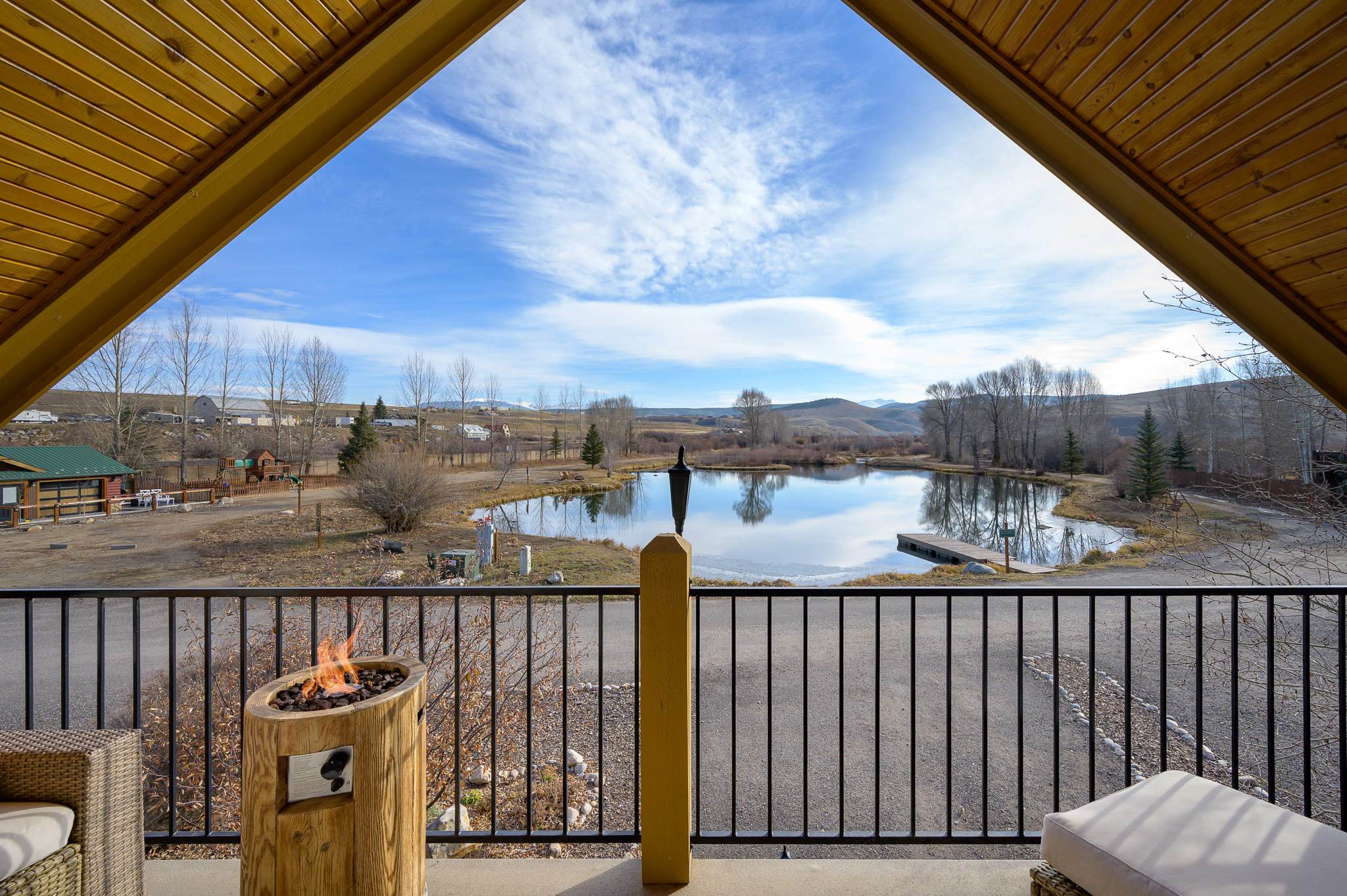 105 Edgewater Circle 