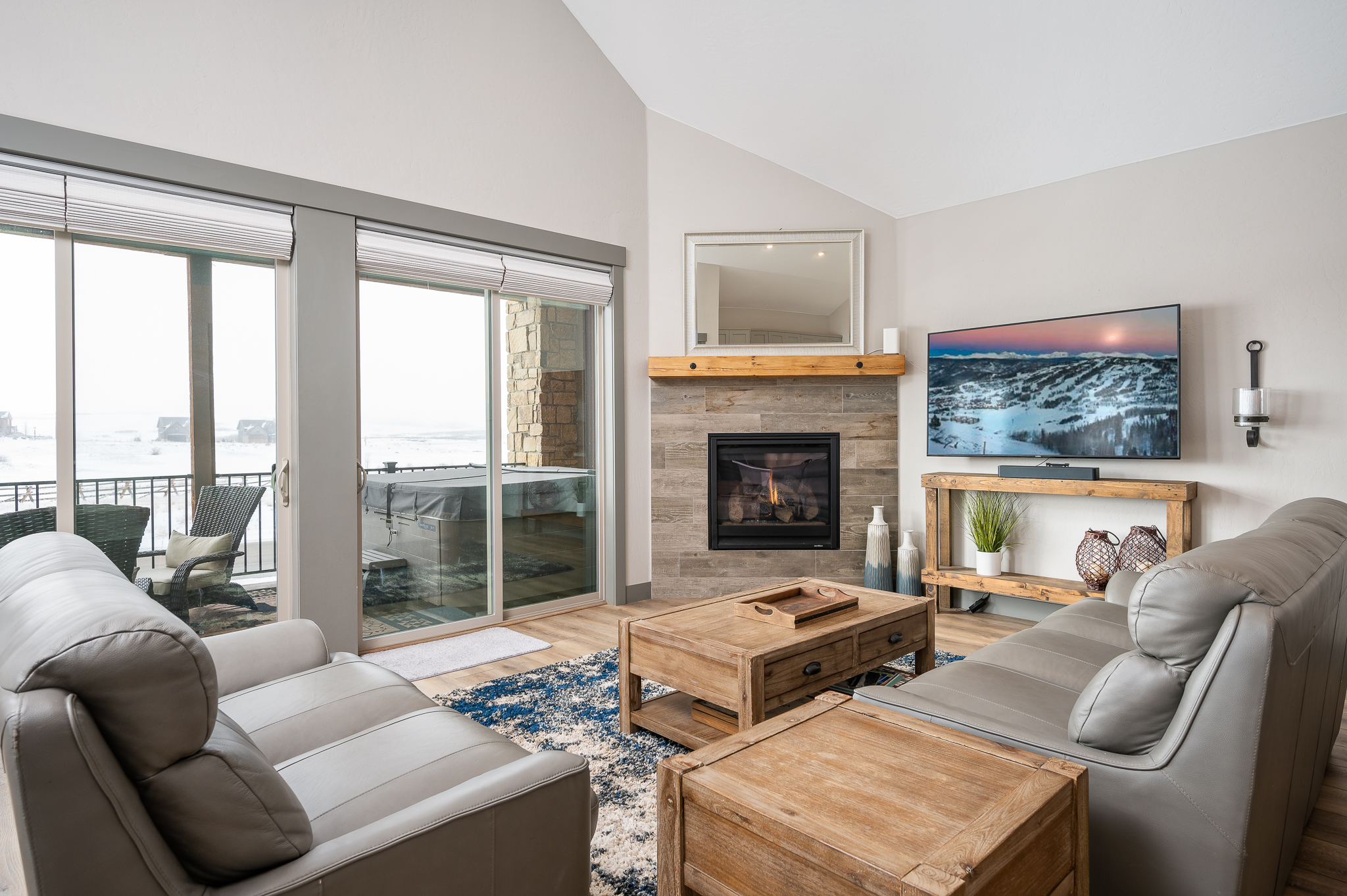 100 Eagle Ridge 