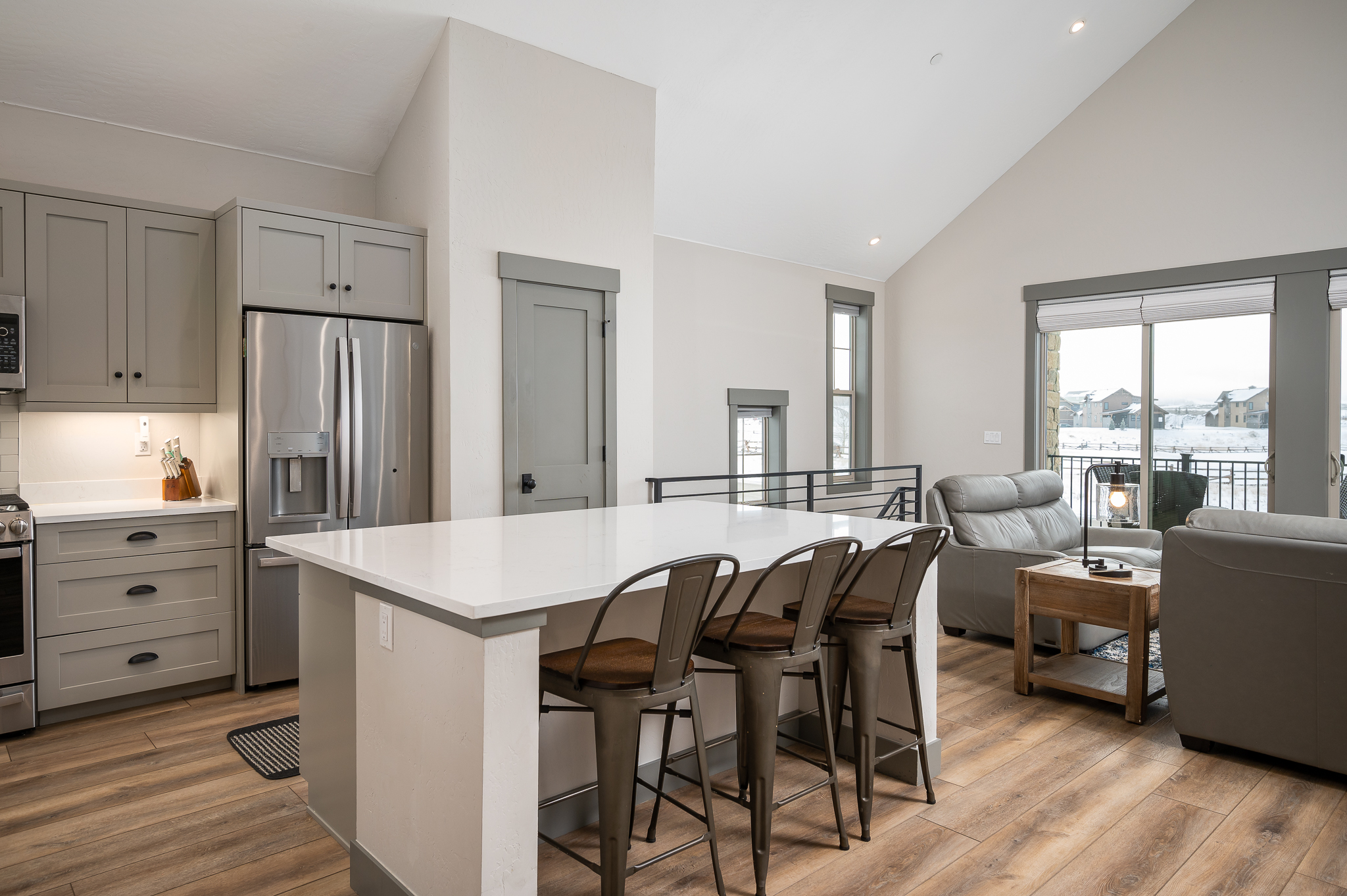 100 Eagle Ridge 