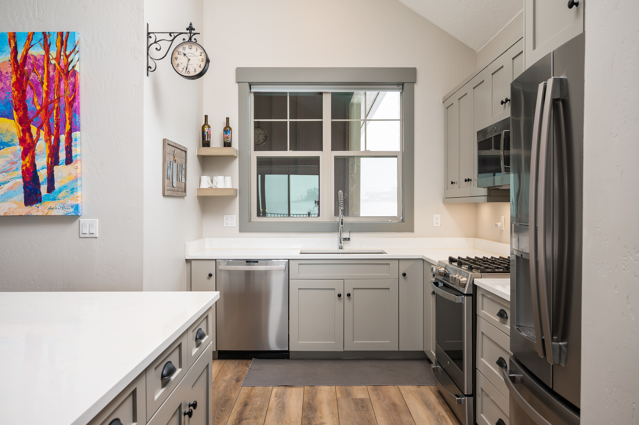 100 Eagle Ridge 