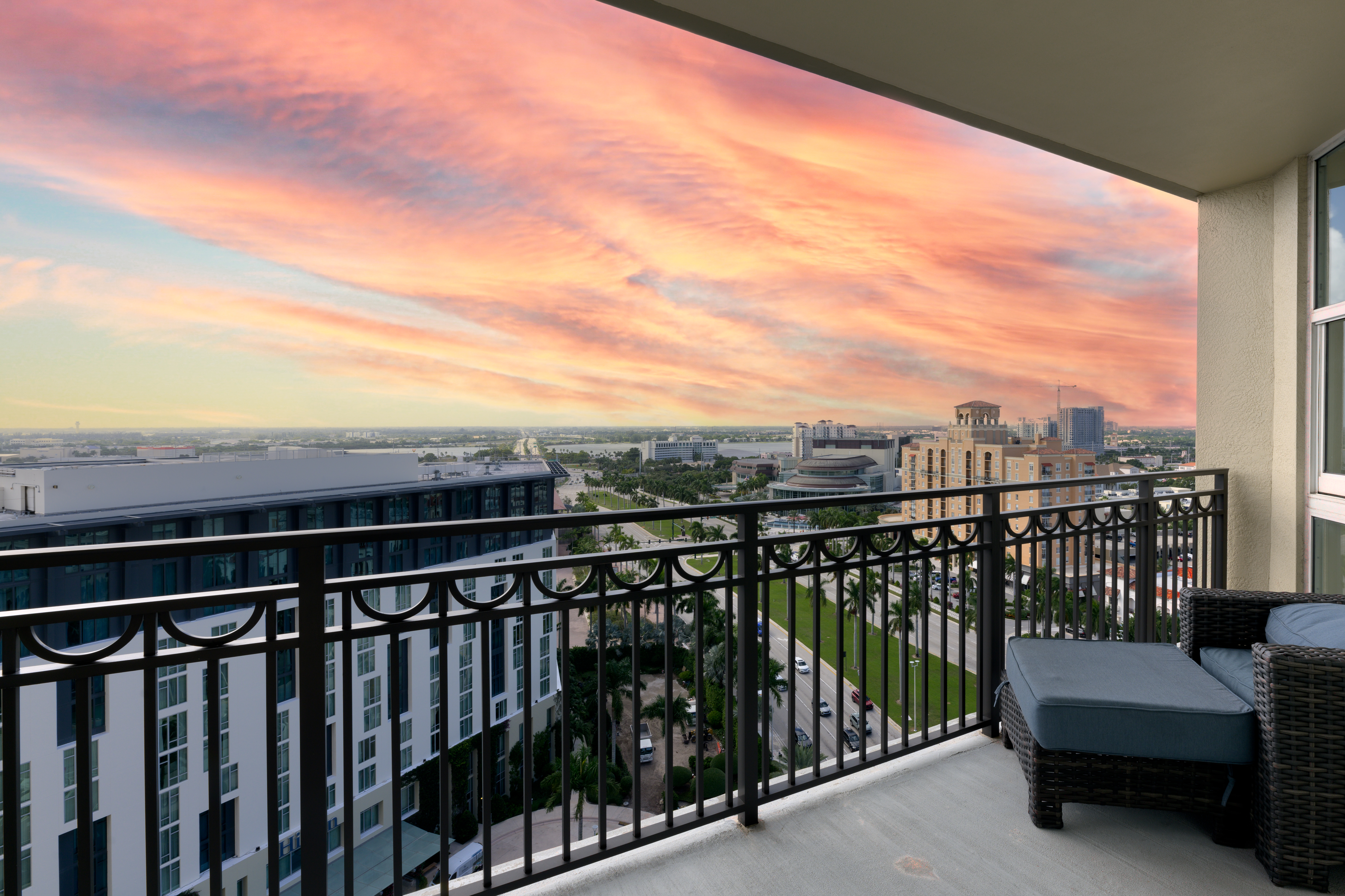 550 Okeechobee Boulevard 1711