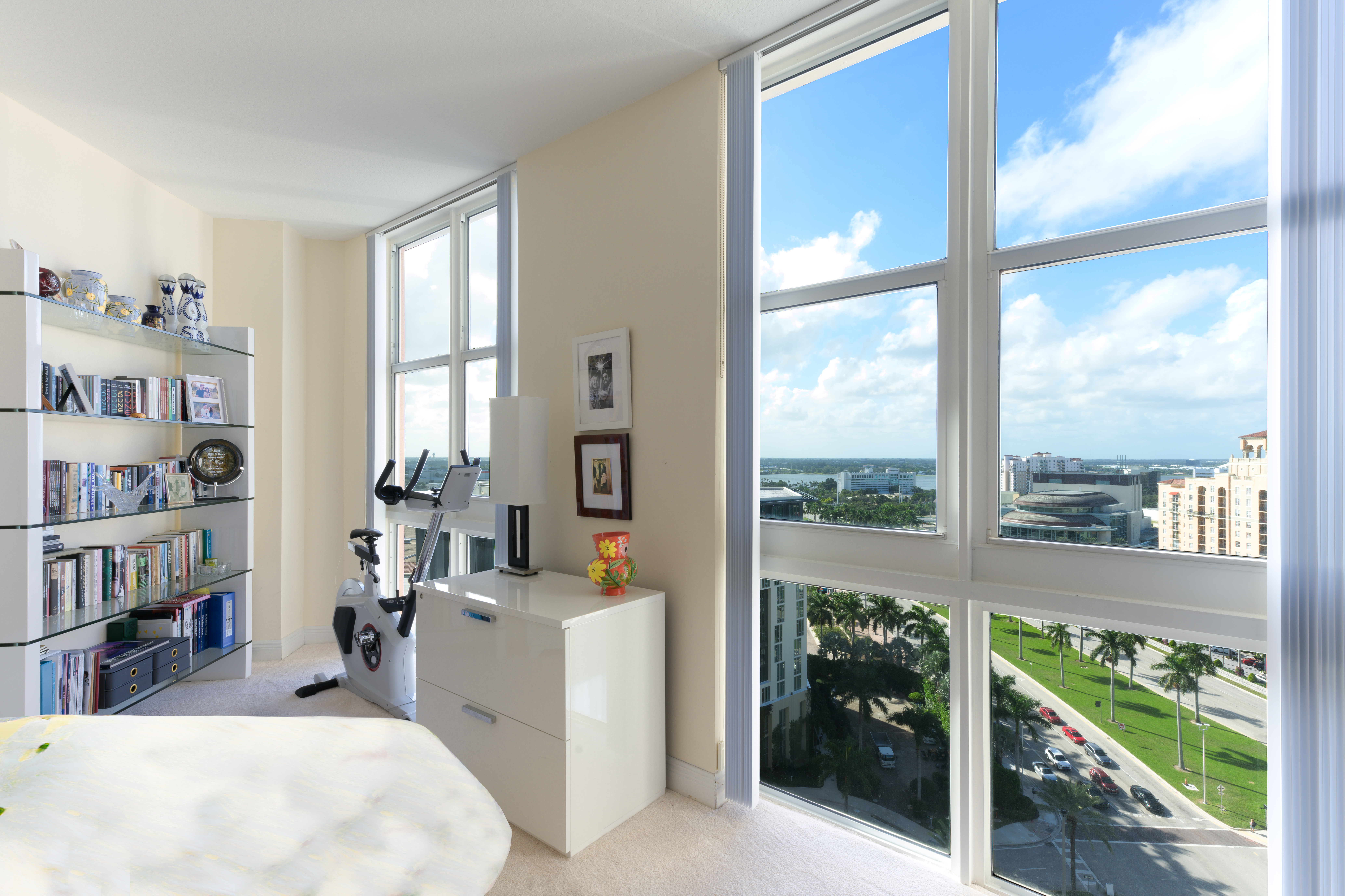 550 Okeechobee Boulevard 1711