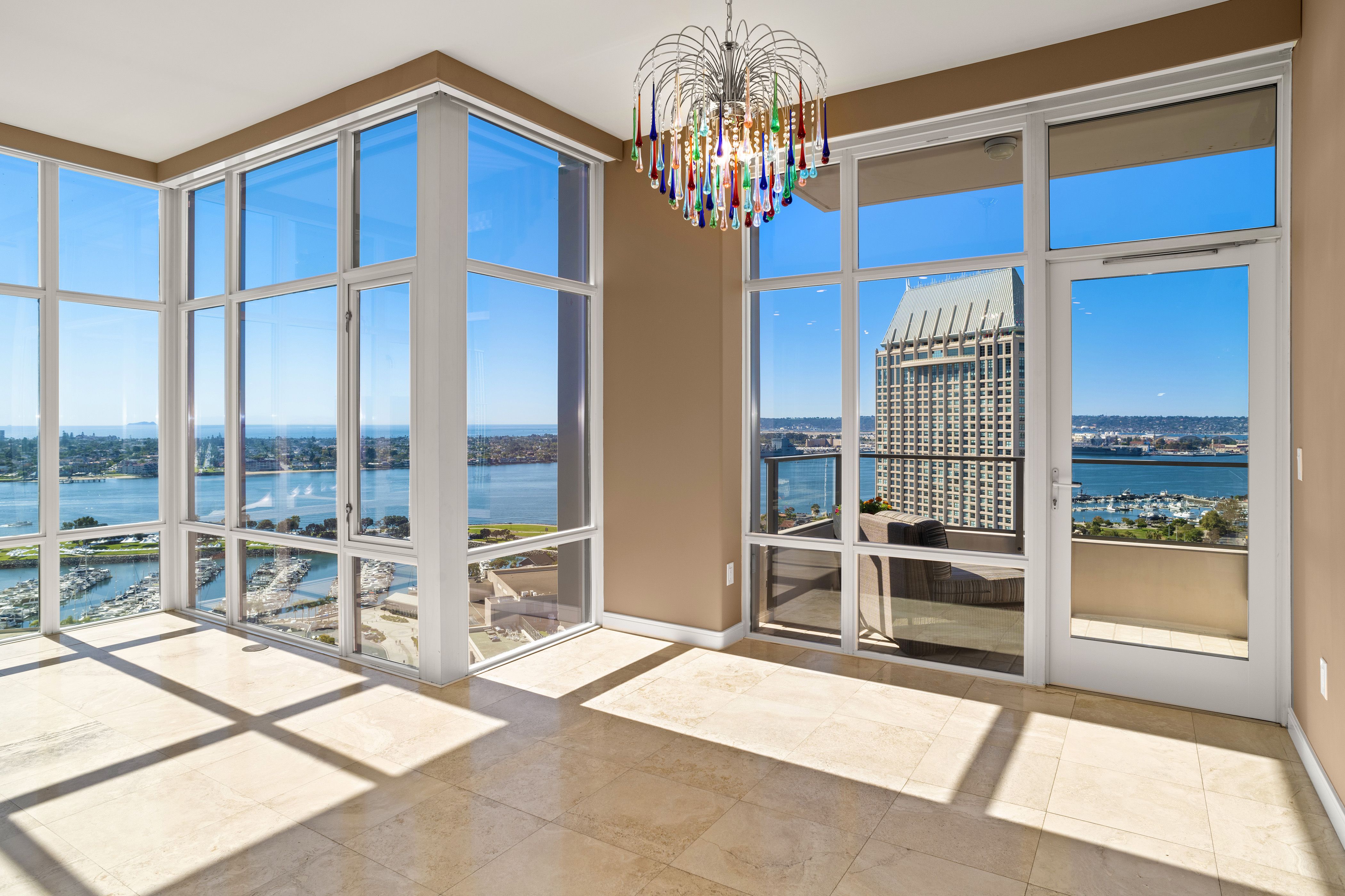 550 Front Street Residence 2305