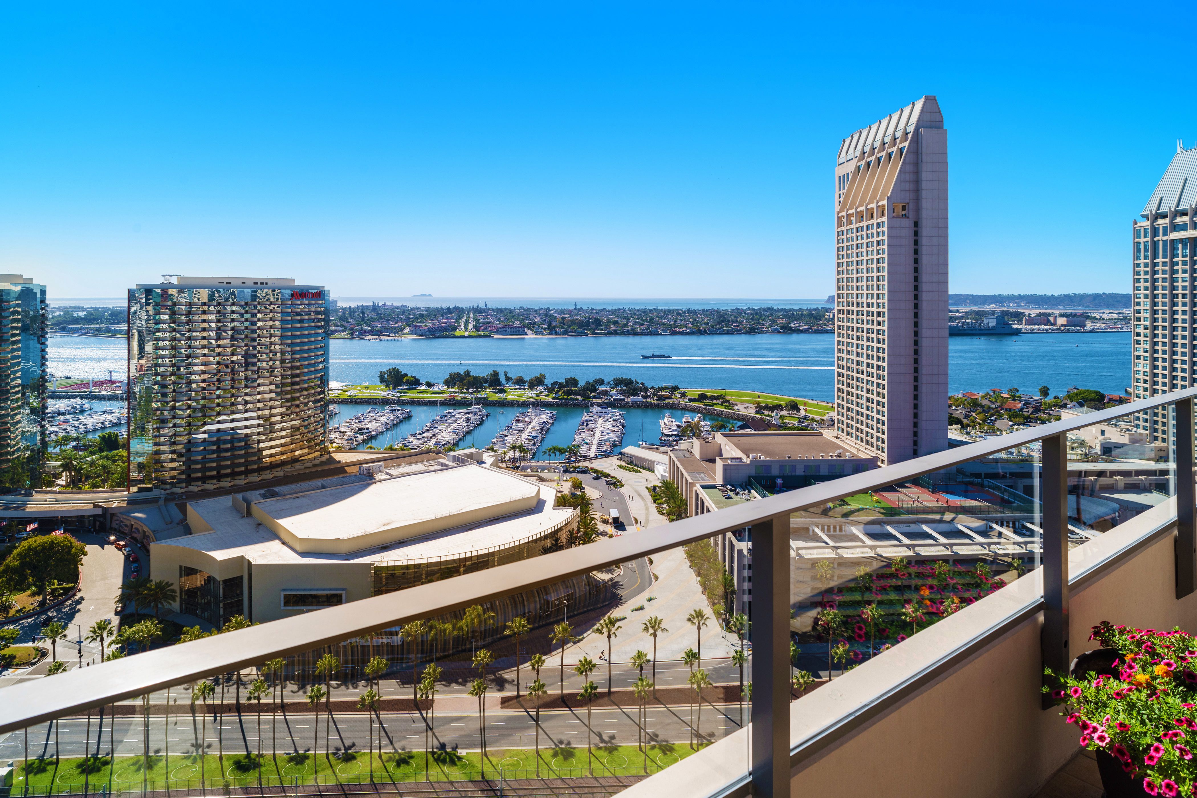 550 Front Street Residence 2305