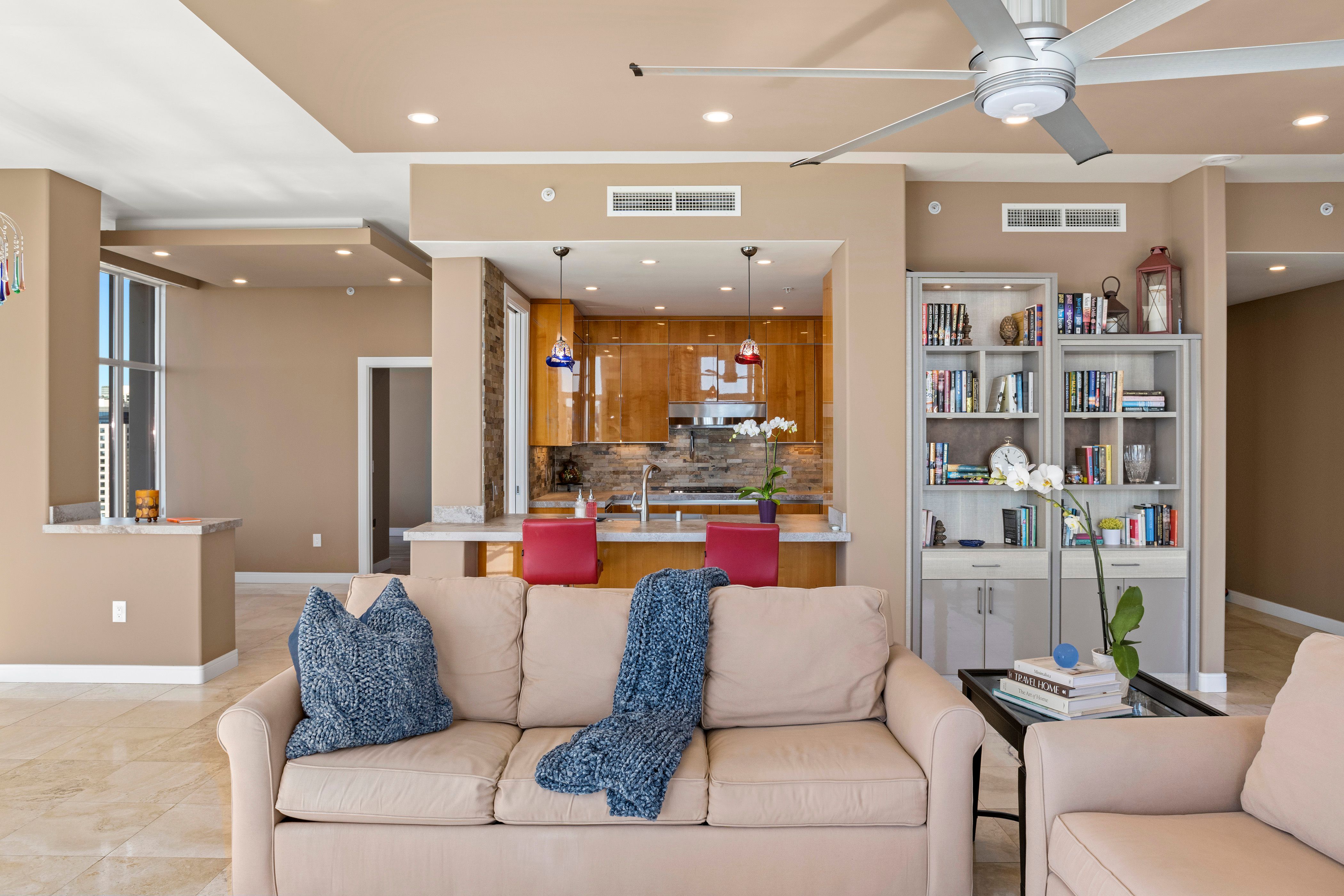 550 Front Street Residence 2305