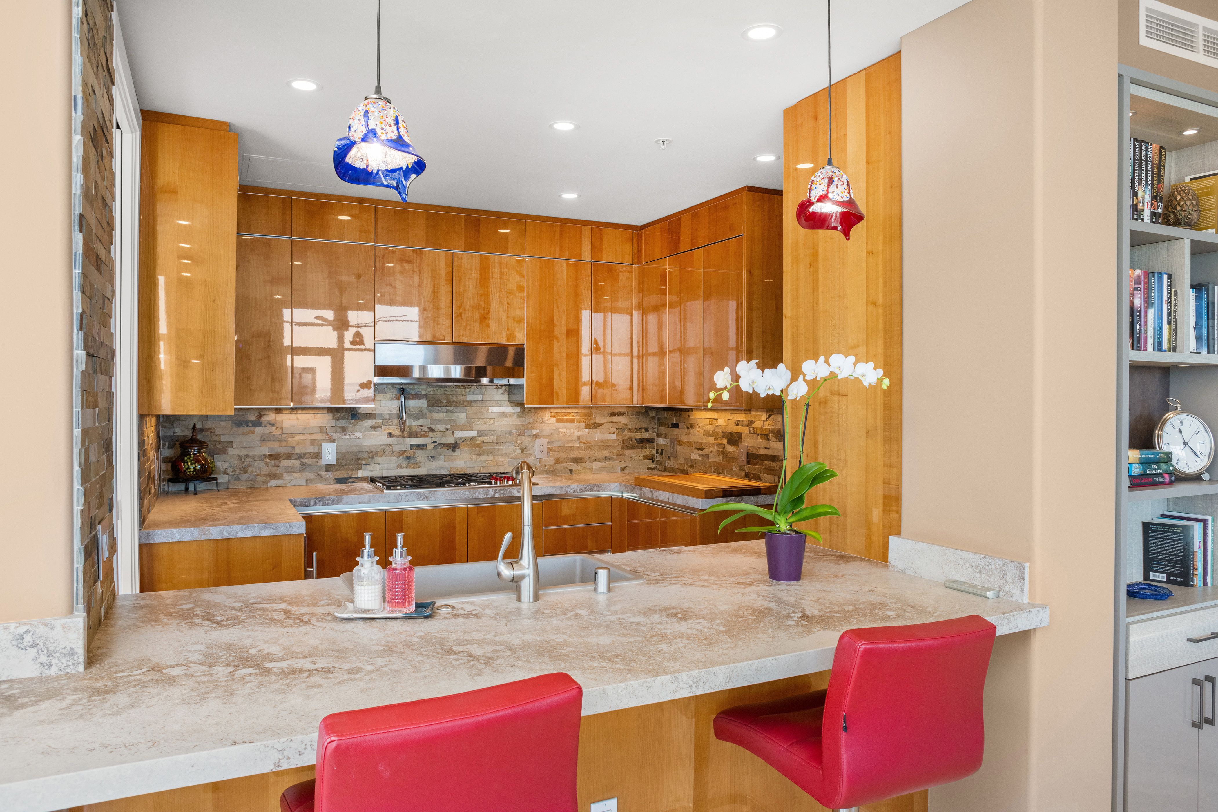 550 Front Street Residence 2305