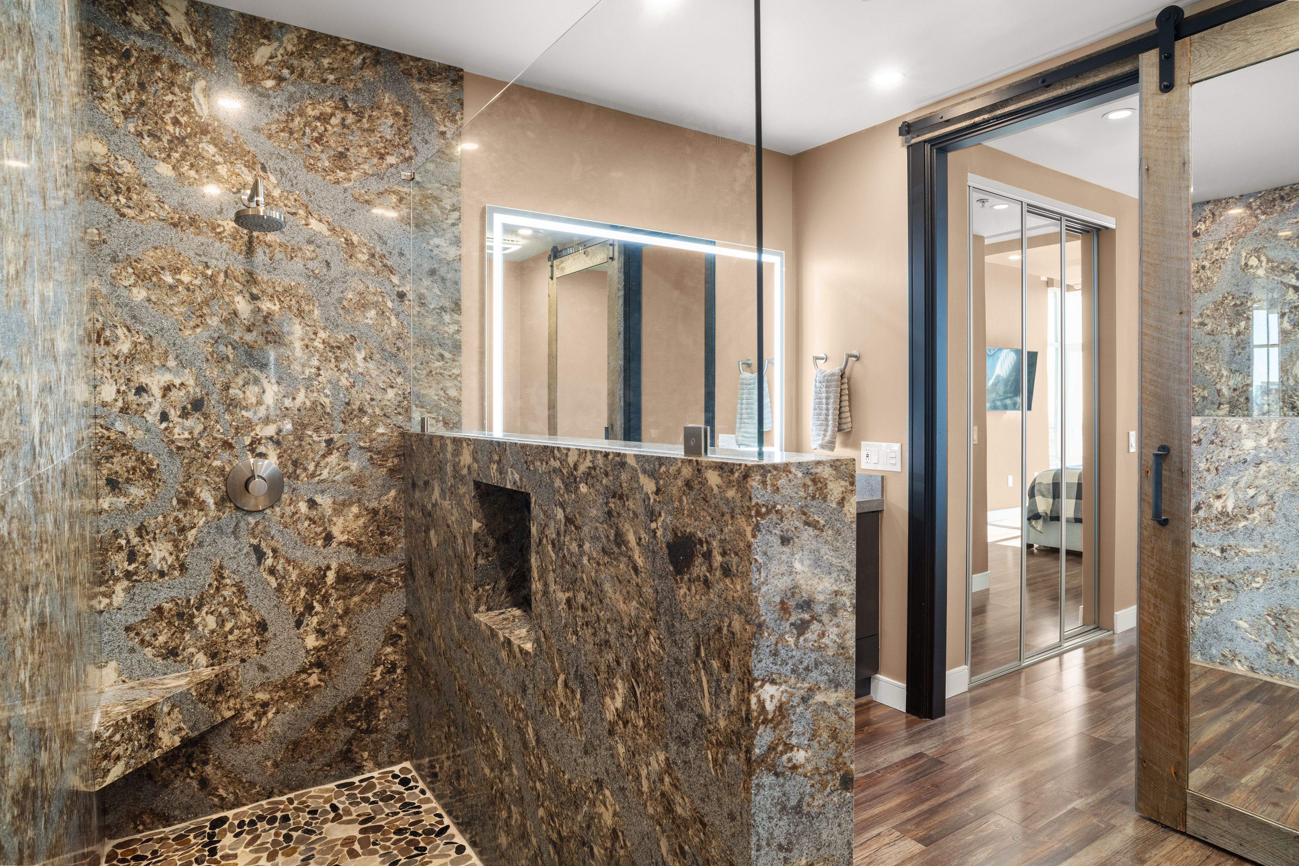 550 Front Street Residence 2305