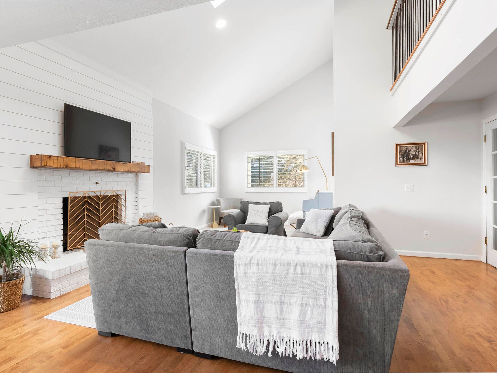 6117 E Otero Pl. 