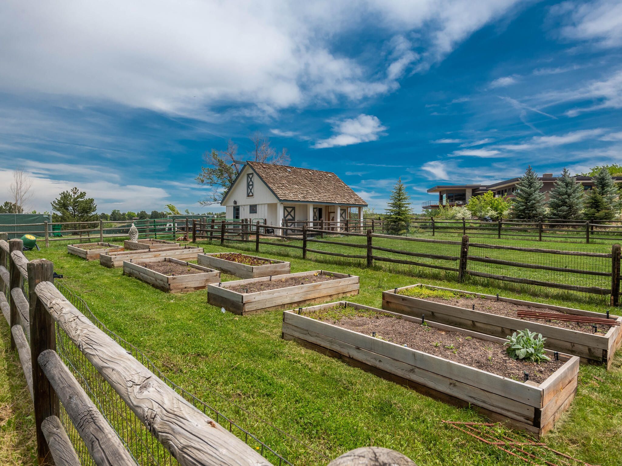 4970 S Fairfax Street 