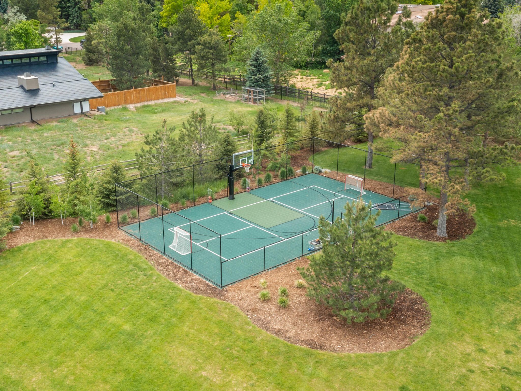 4970 S Fairfax Street 